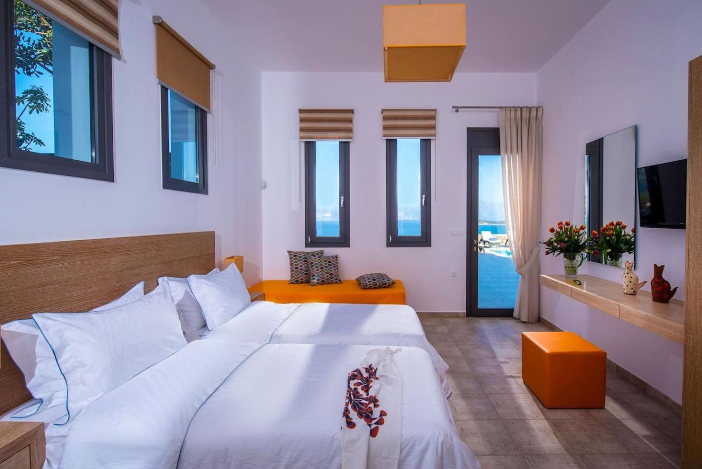 Villa Bellelen view 3