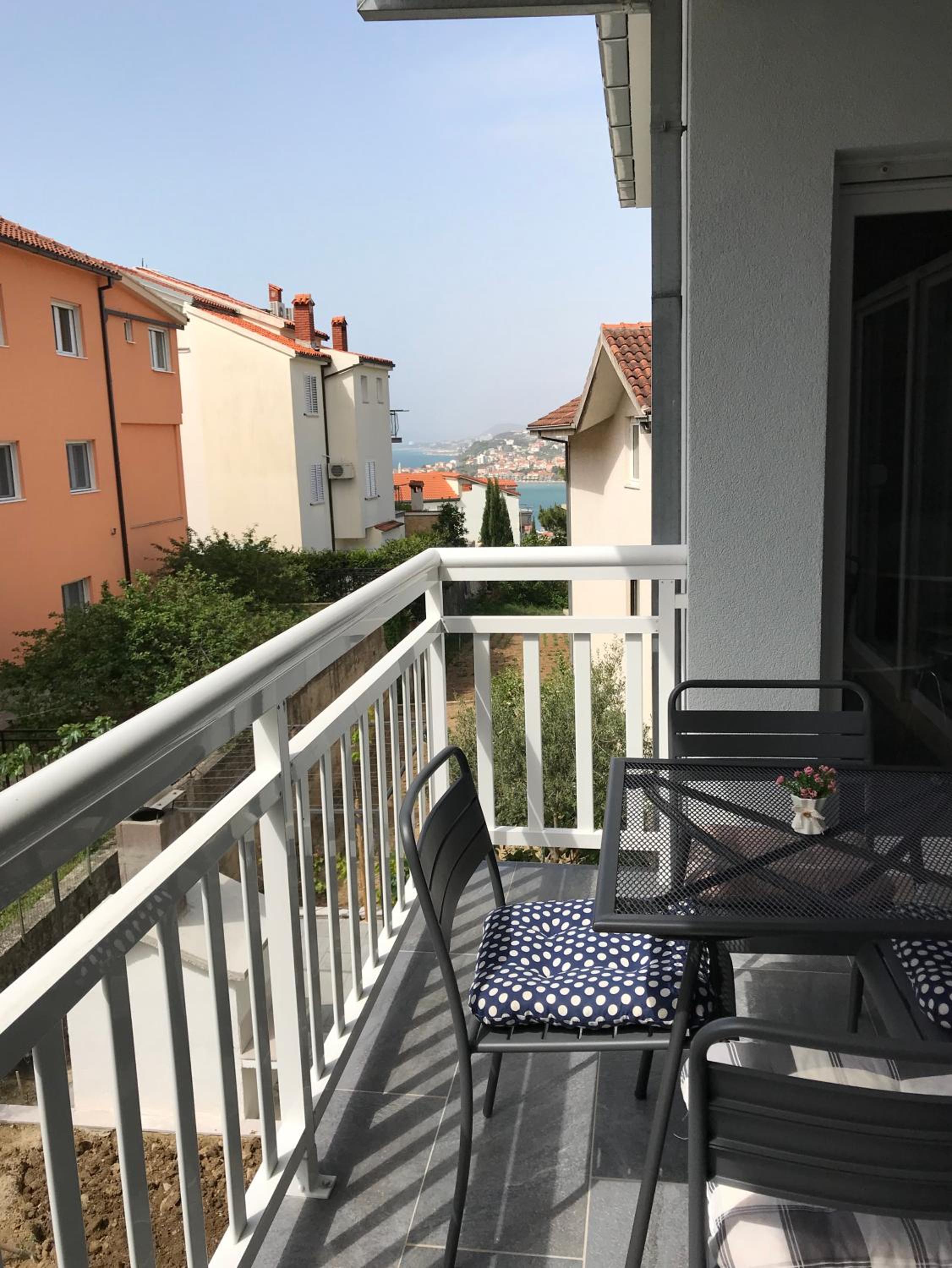 Apartment Sano