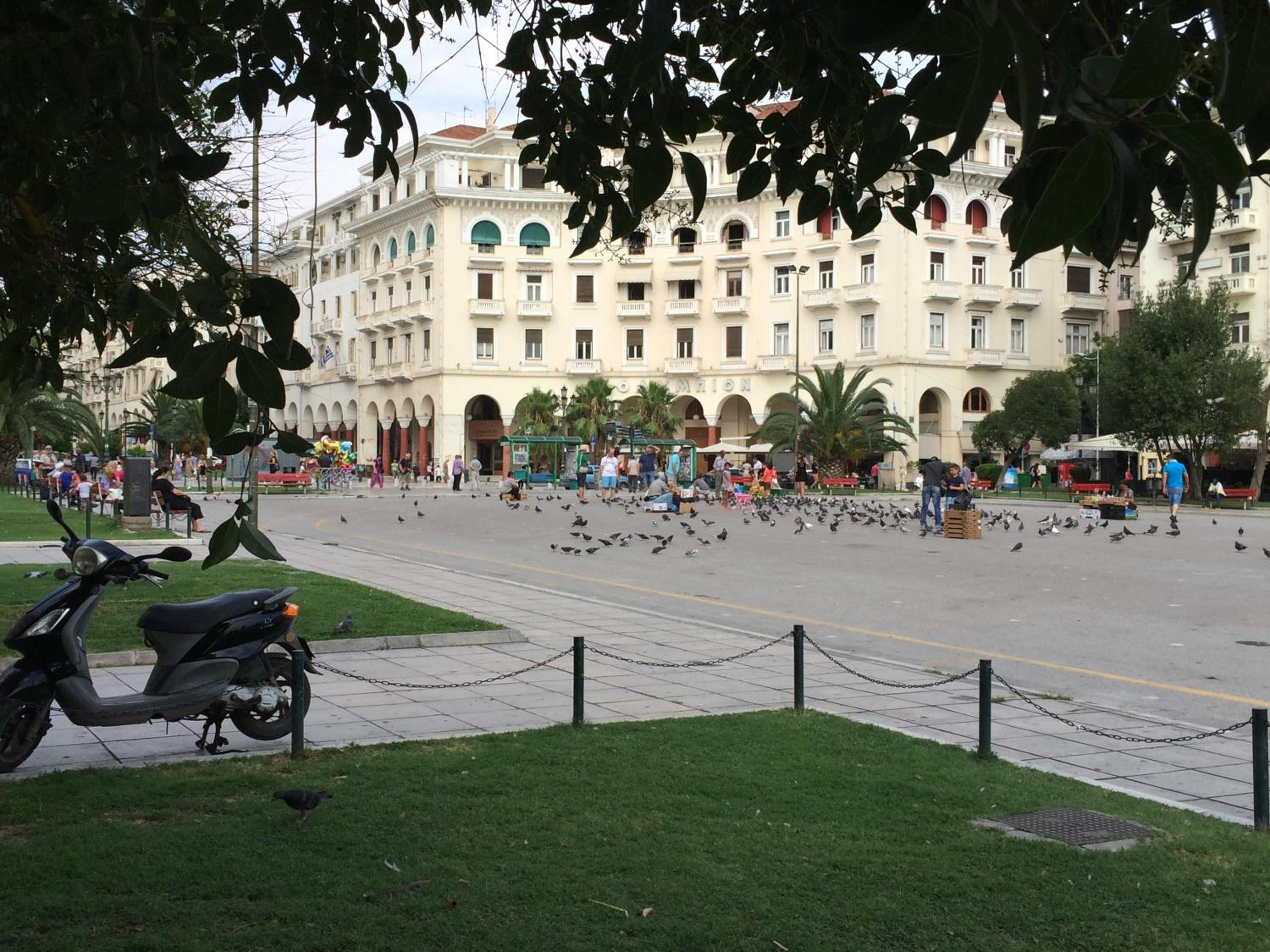 Photo 12