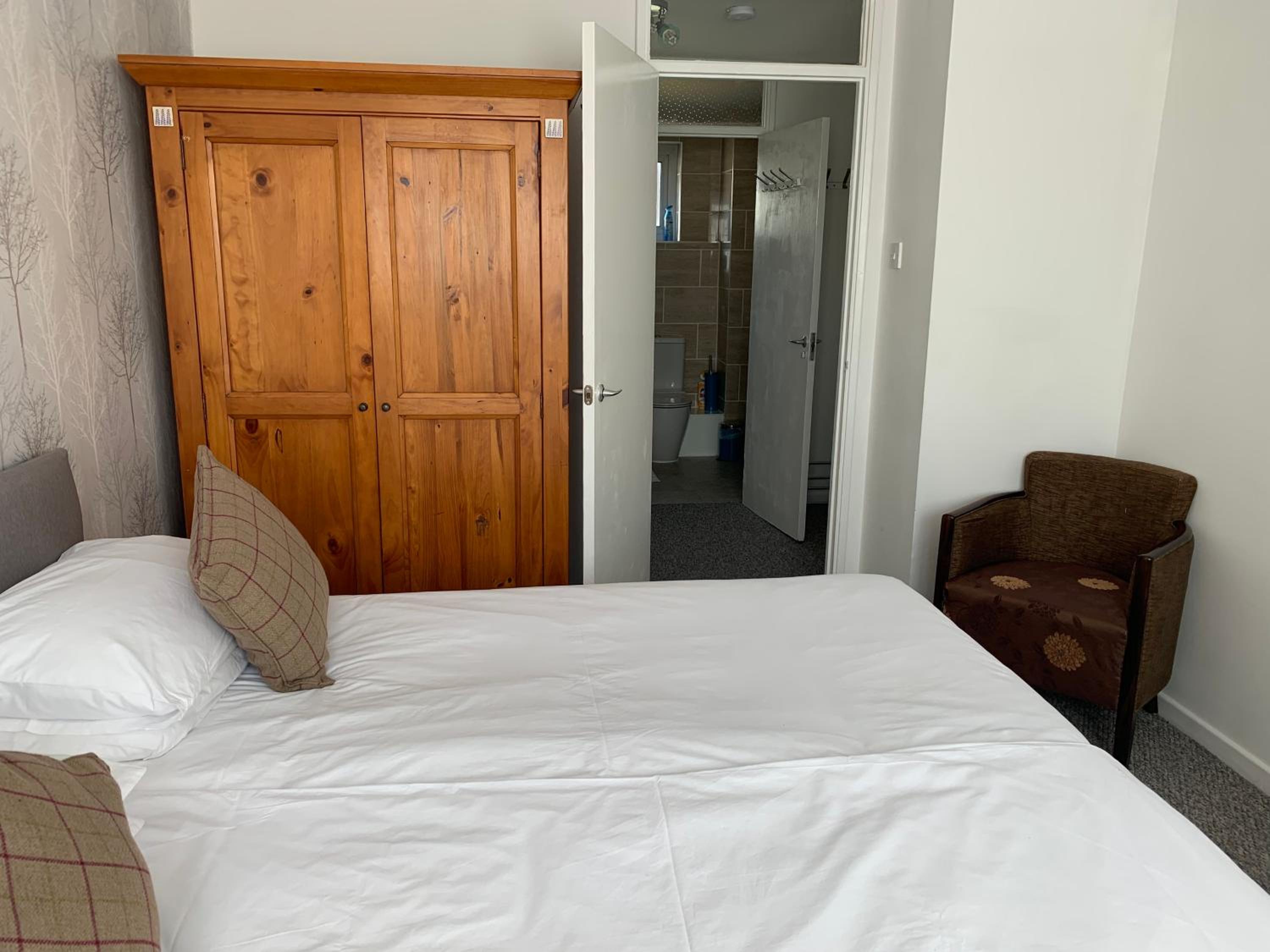 London Vacations - Lovely One Bedroom Apartment in Stratford - Property Image 2