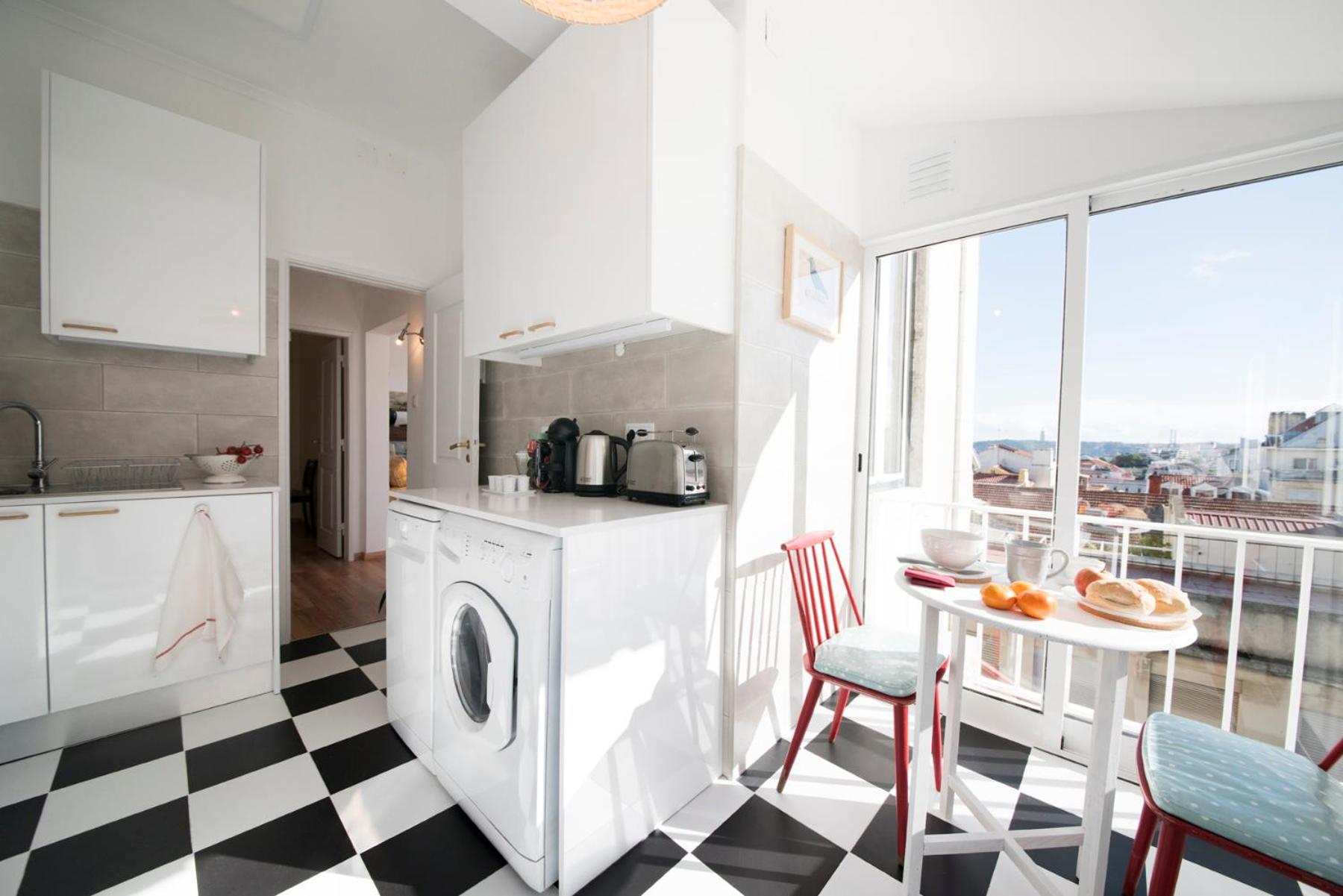 Light Lovers Apartment - Principe Real view 4