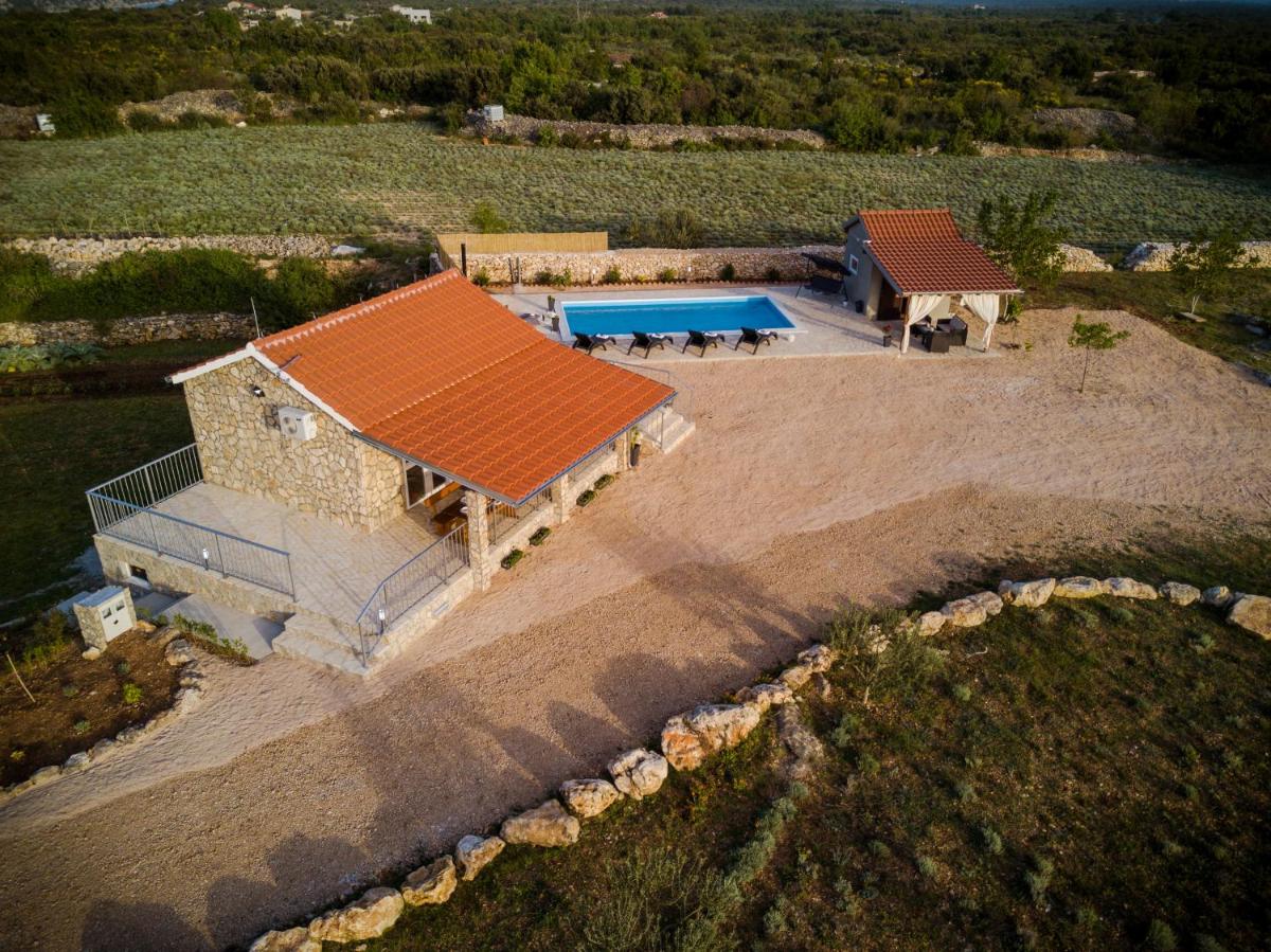 Holiday home - Villa Juli view 5
