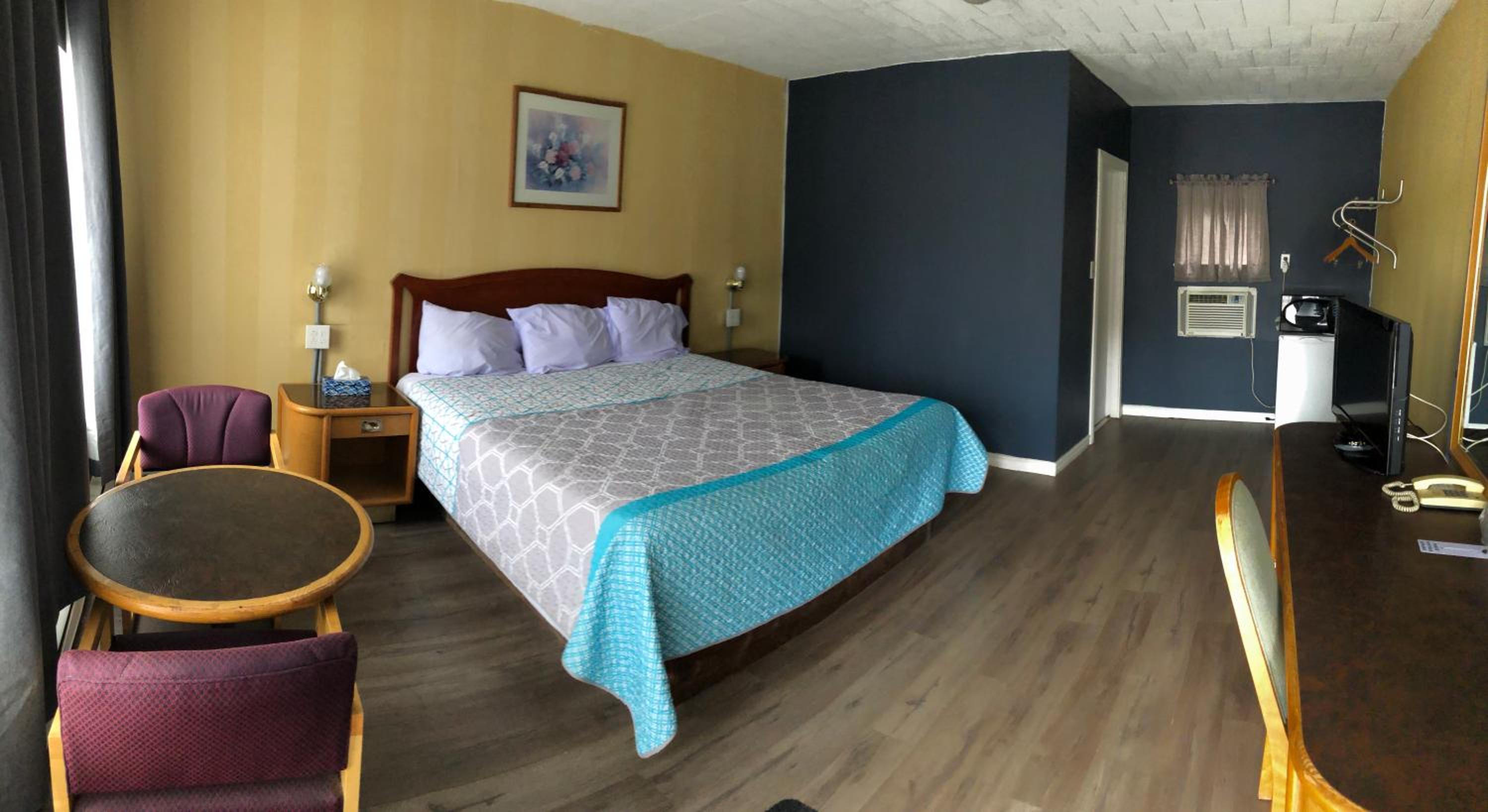 Advance Inn-4