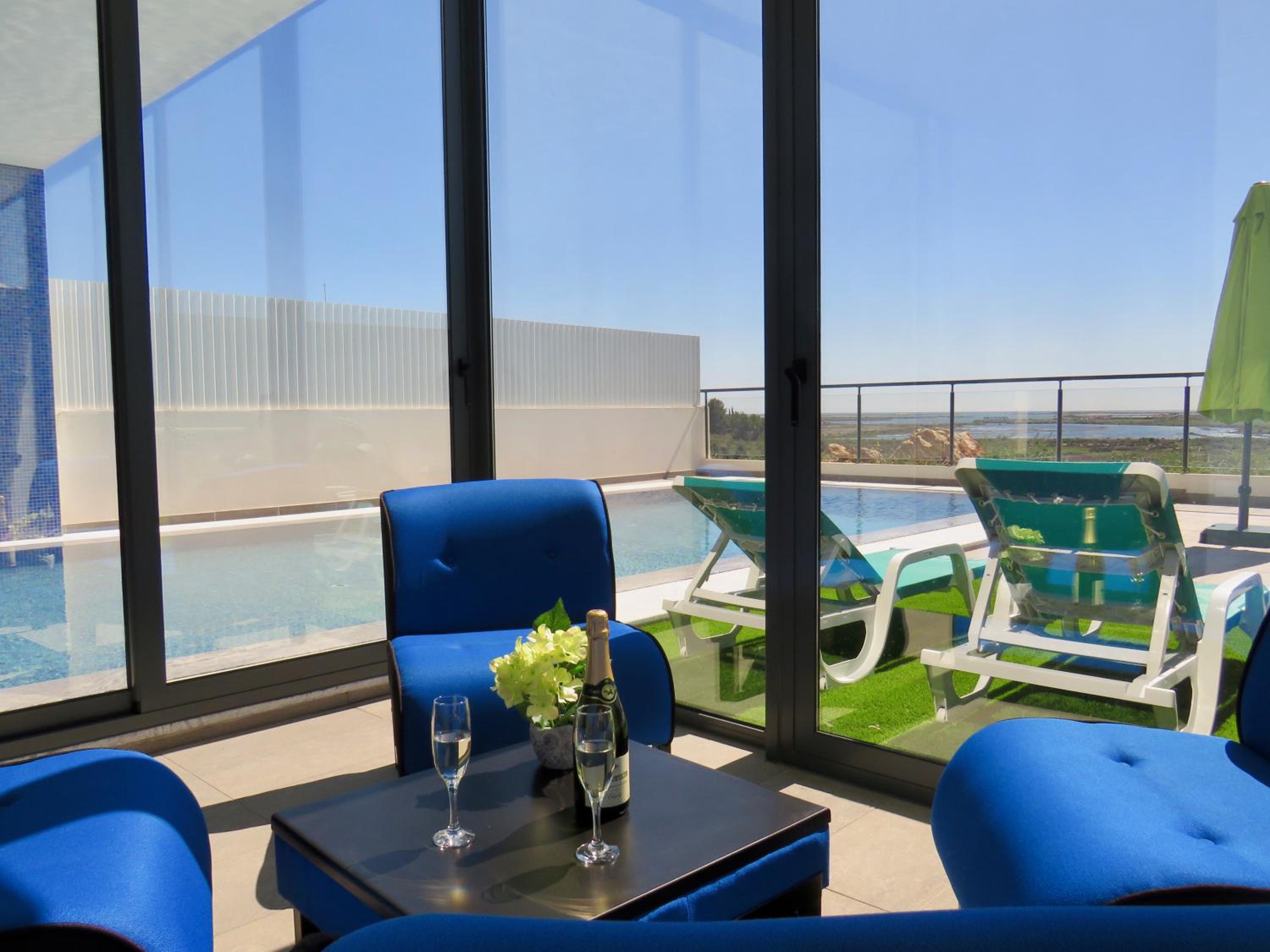 Villa Ria Alvor- Swimming pool & Jacuzzi