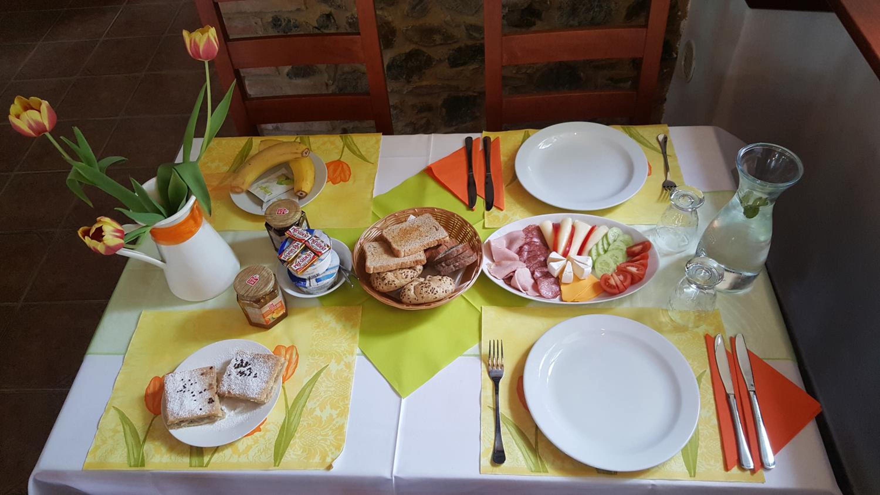 Penzion a Restaurace Nad Hradem