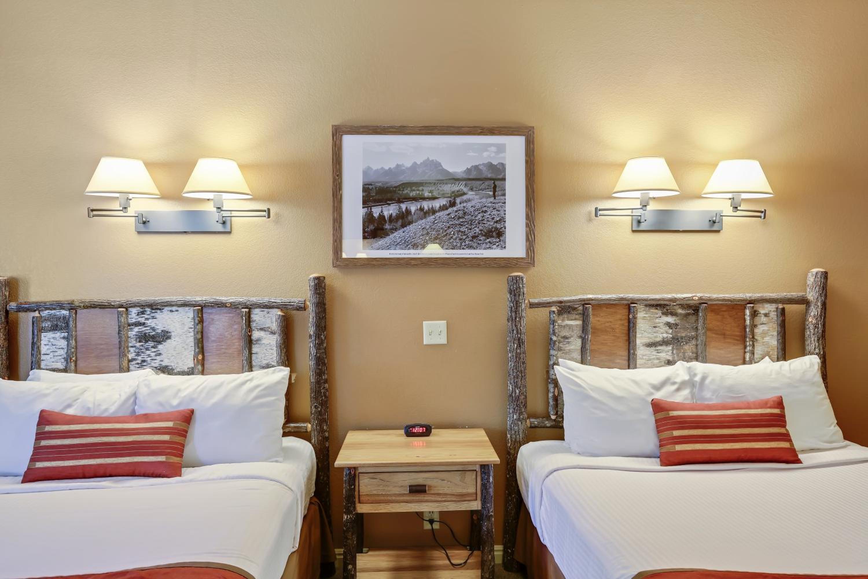 Moran Vacations - Headwaters Lodge  Cabins at Flagg Ranch - Property Image 33