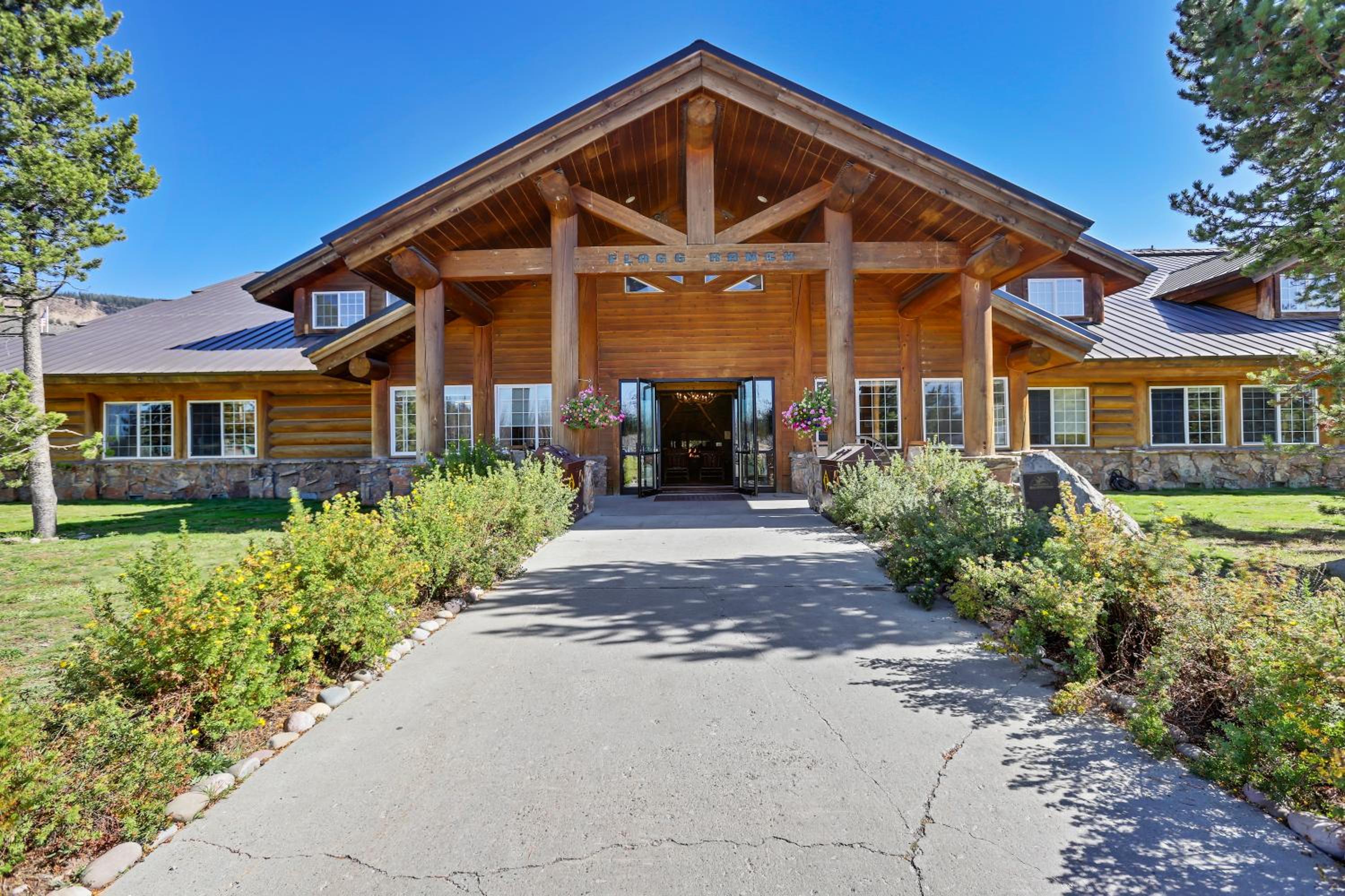 Moran Vacations - Headwaters Lodge  Cabins at Flagg Ranch - Property Image 1