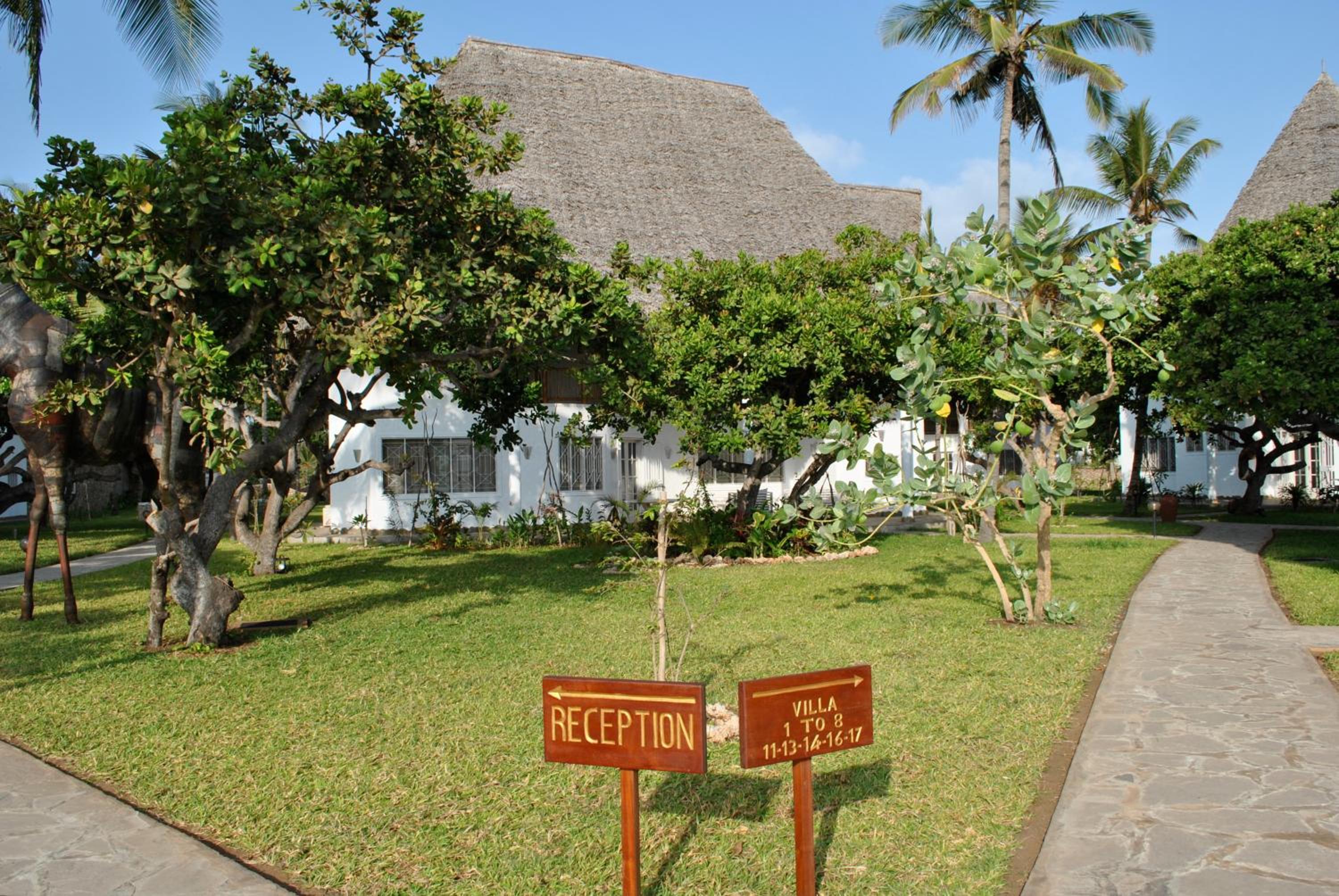 Kola Beach Resort