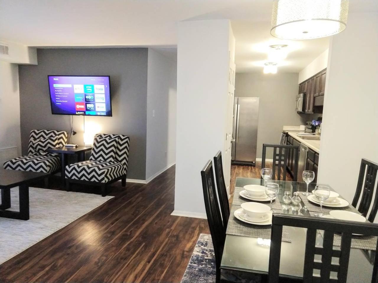 Raleigh Vacations - Desirable Condo in Central Raleigh - Property Image 1