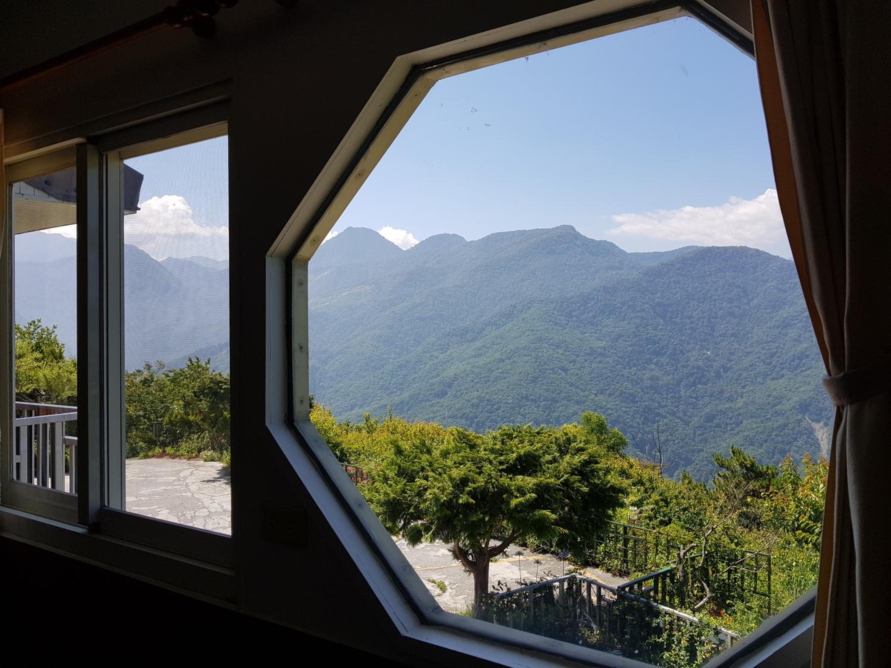 Shan Shui-Yuan Vege Guest House