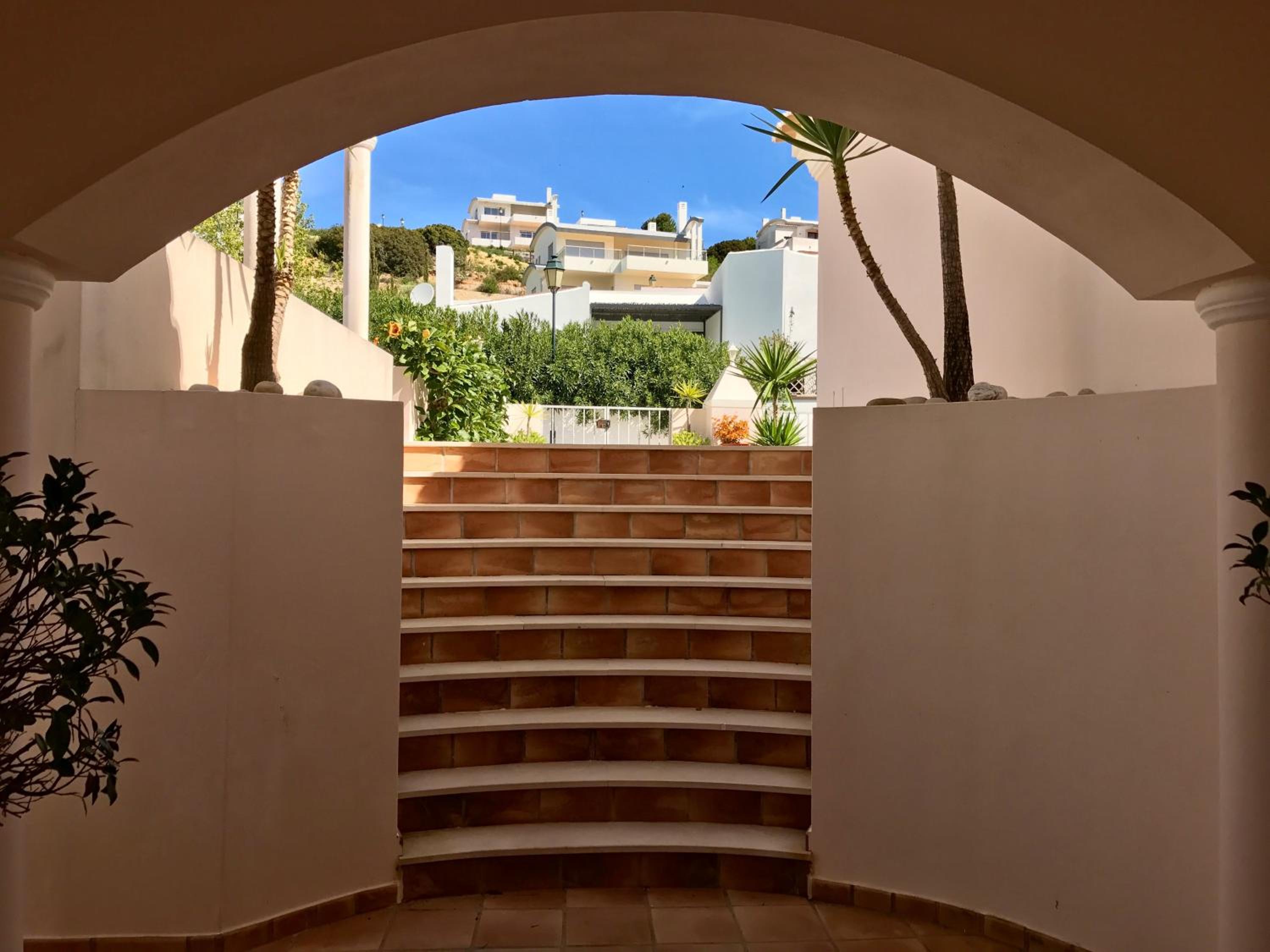 Lovely Burgau villa just 3 mins walk from beach view 5