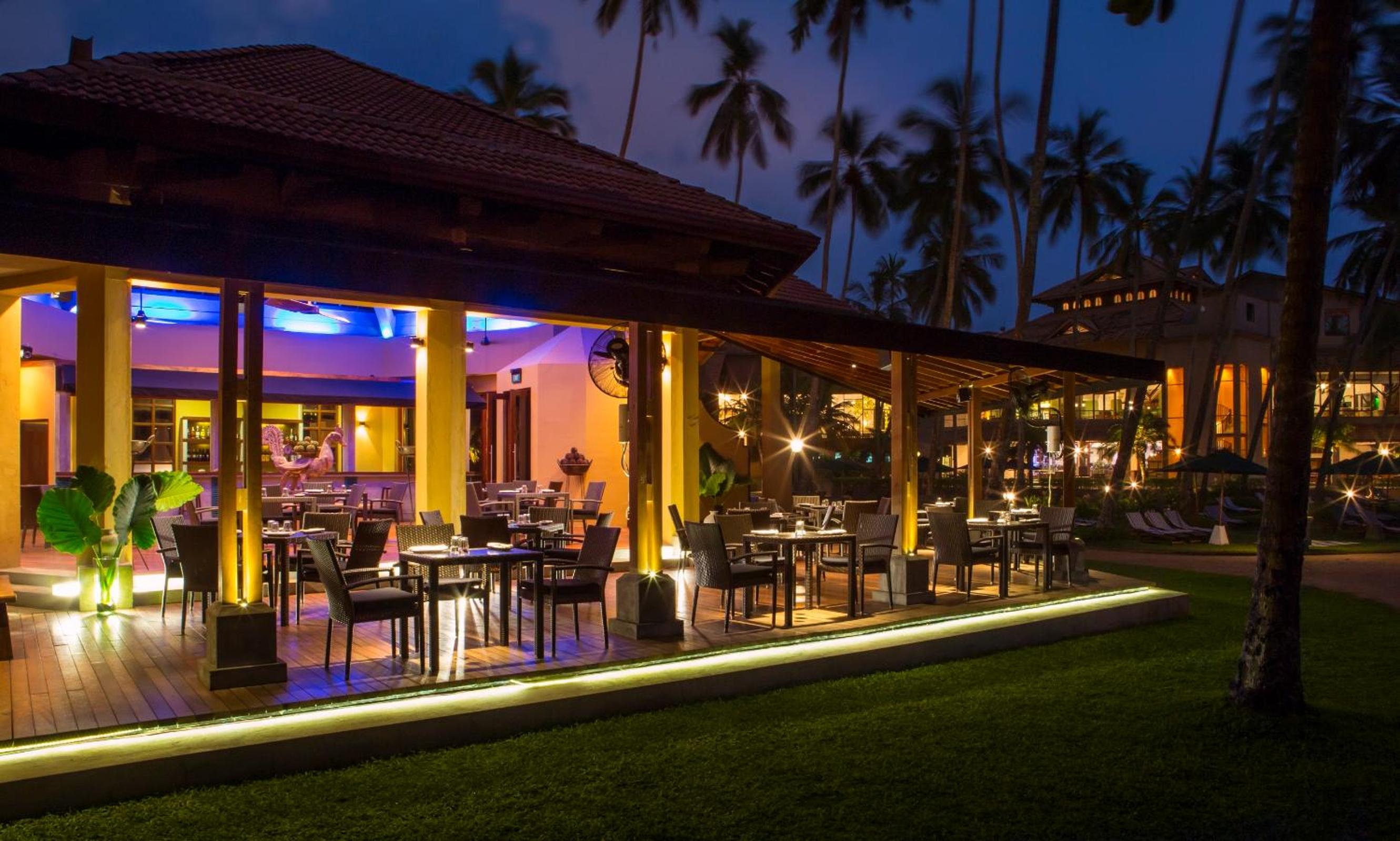 Royal Palms Beach Hotel