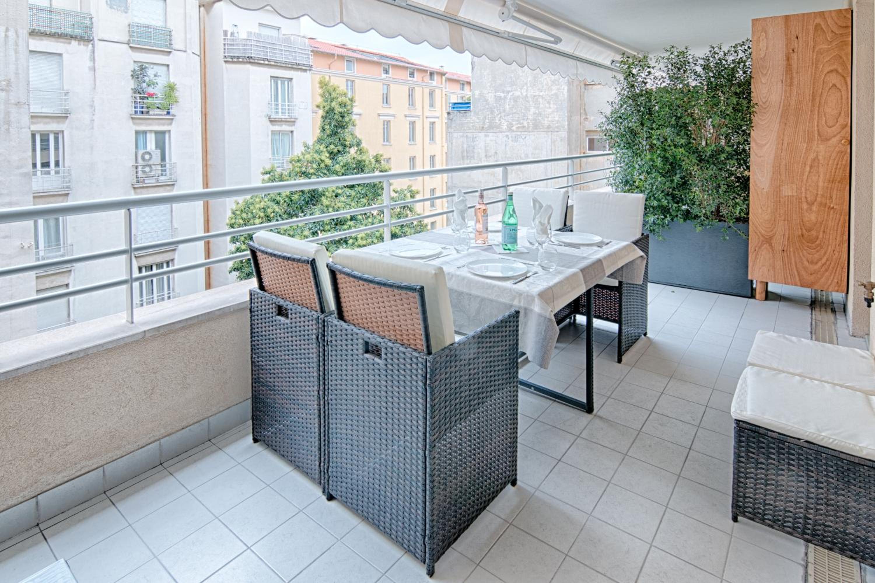 Luxurious Mediterranean Apartement photo 2