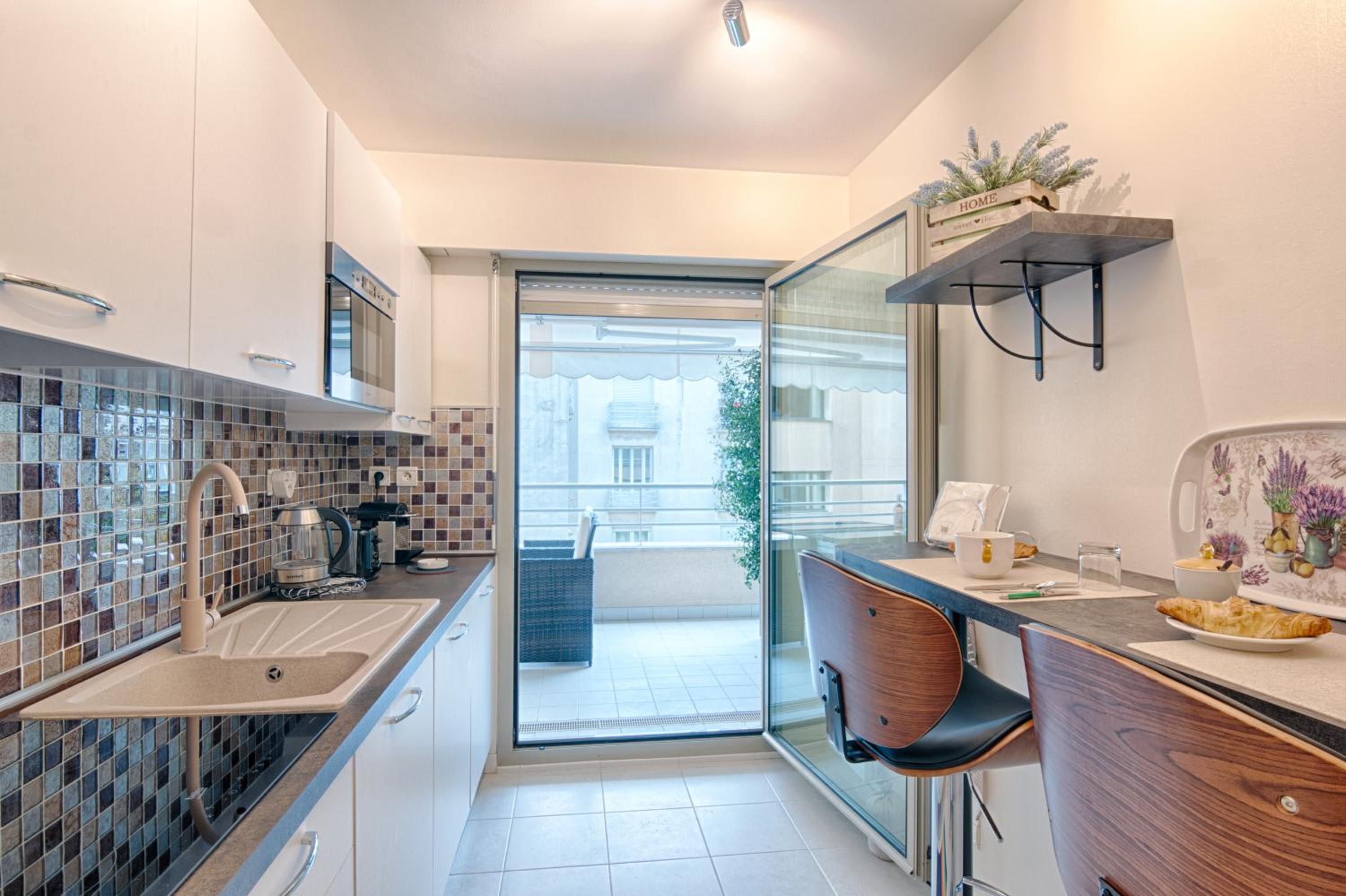 Luxurious Mediterranean Apartement photo 4