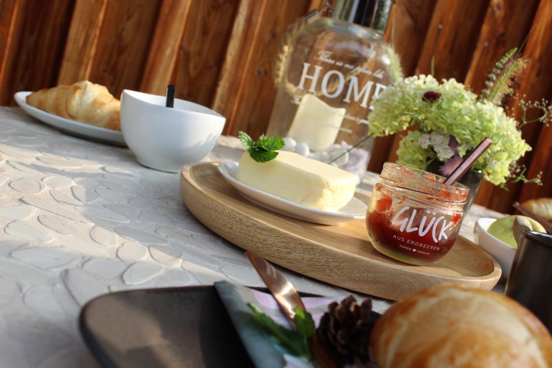 HUS - Chalet Lodges