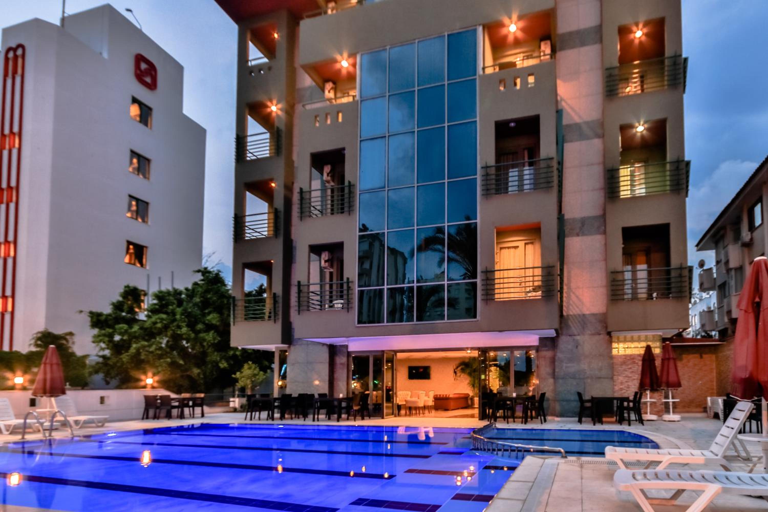 Lara Park Hotel - Image 32