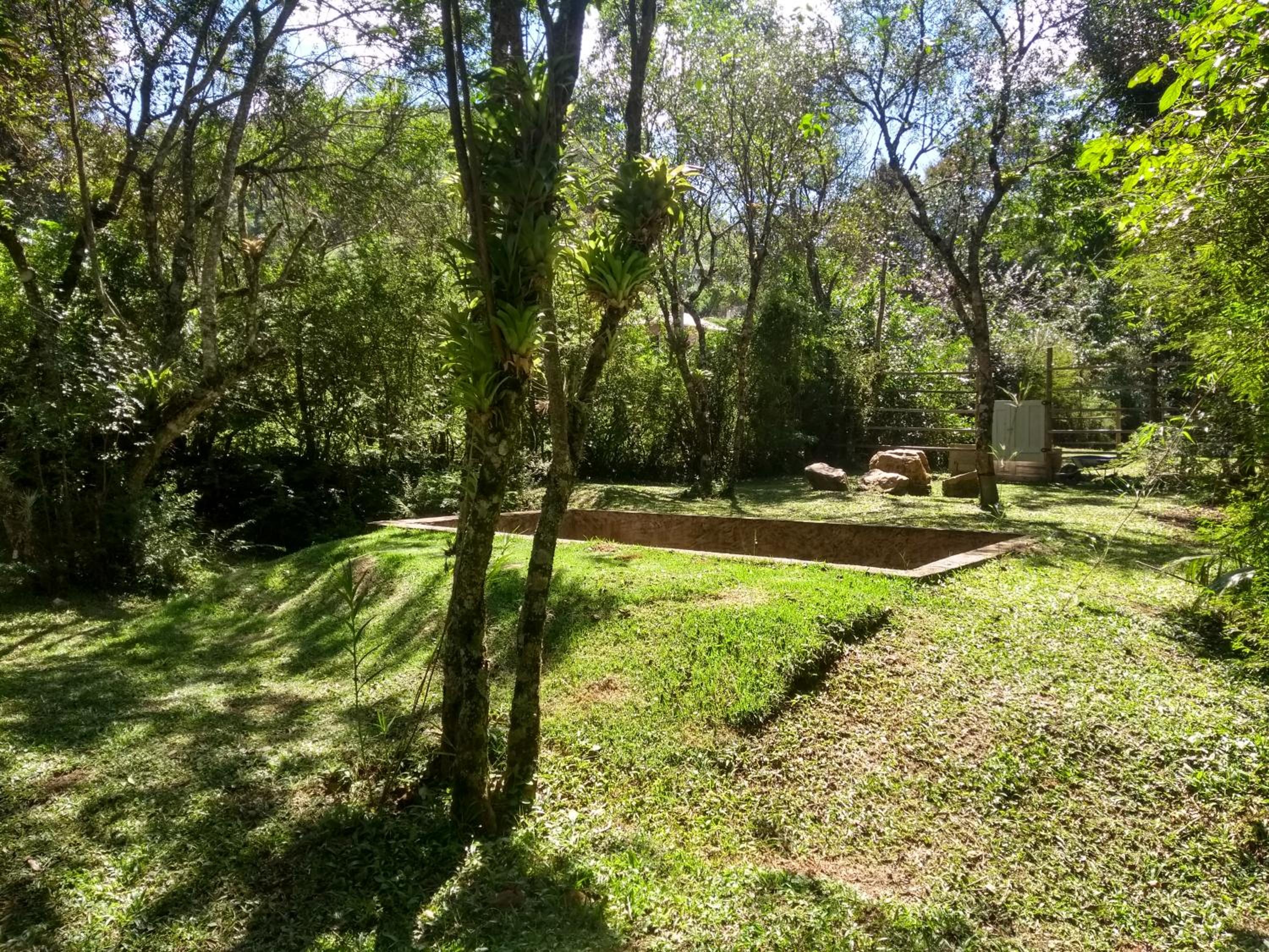 Casa dois andares com área de churrasco em Ibitipoca