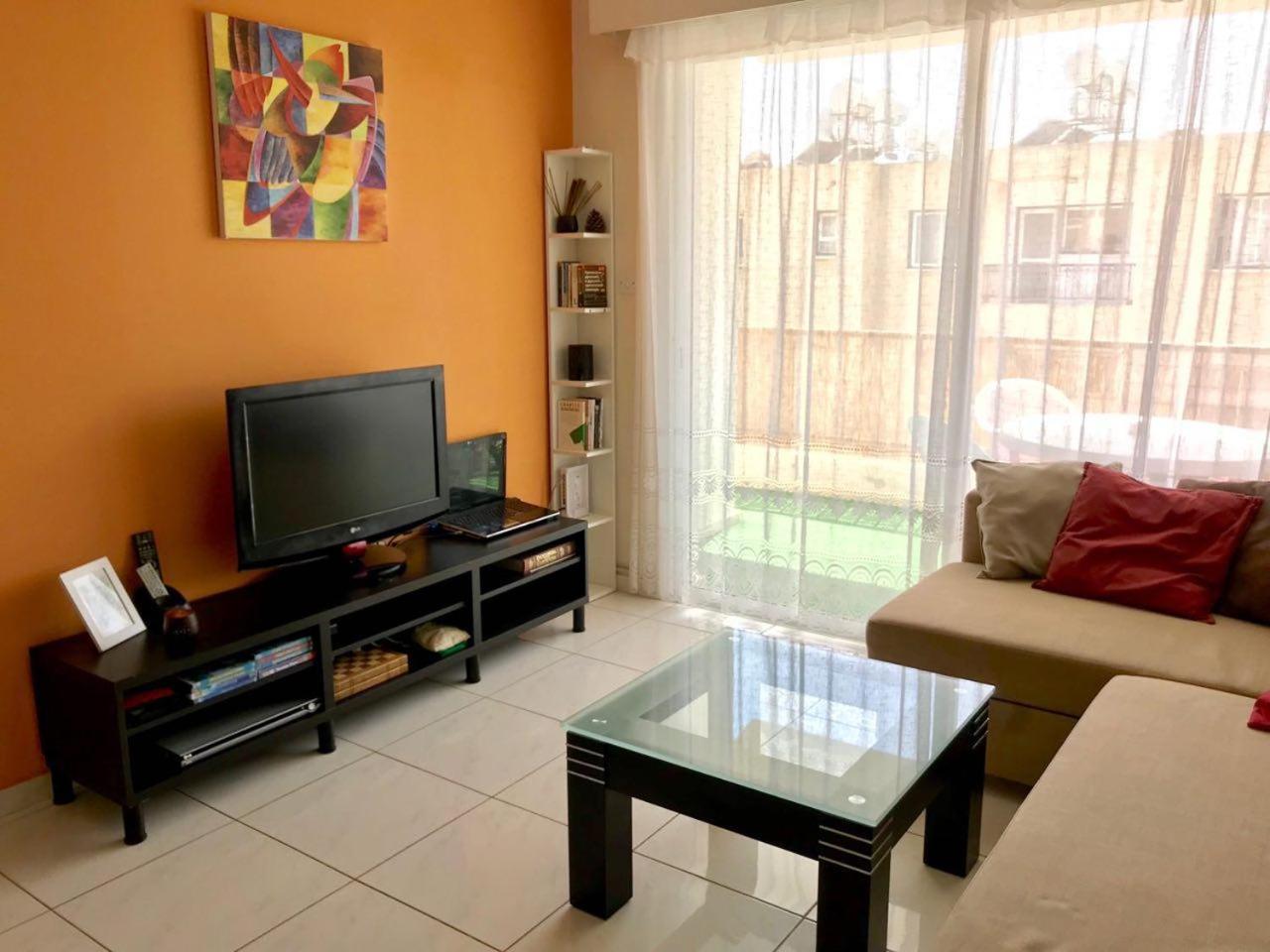 Beautiful Apartment near the Sea