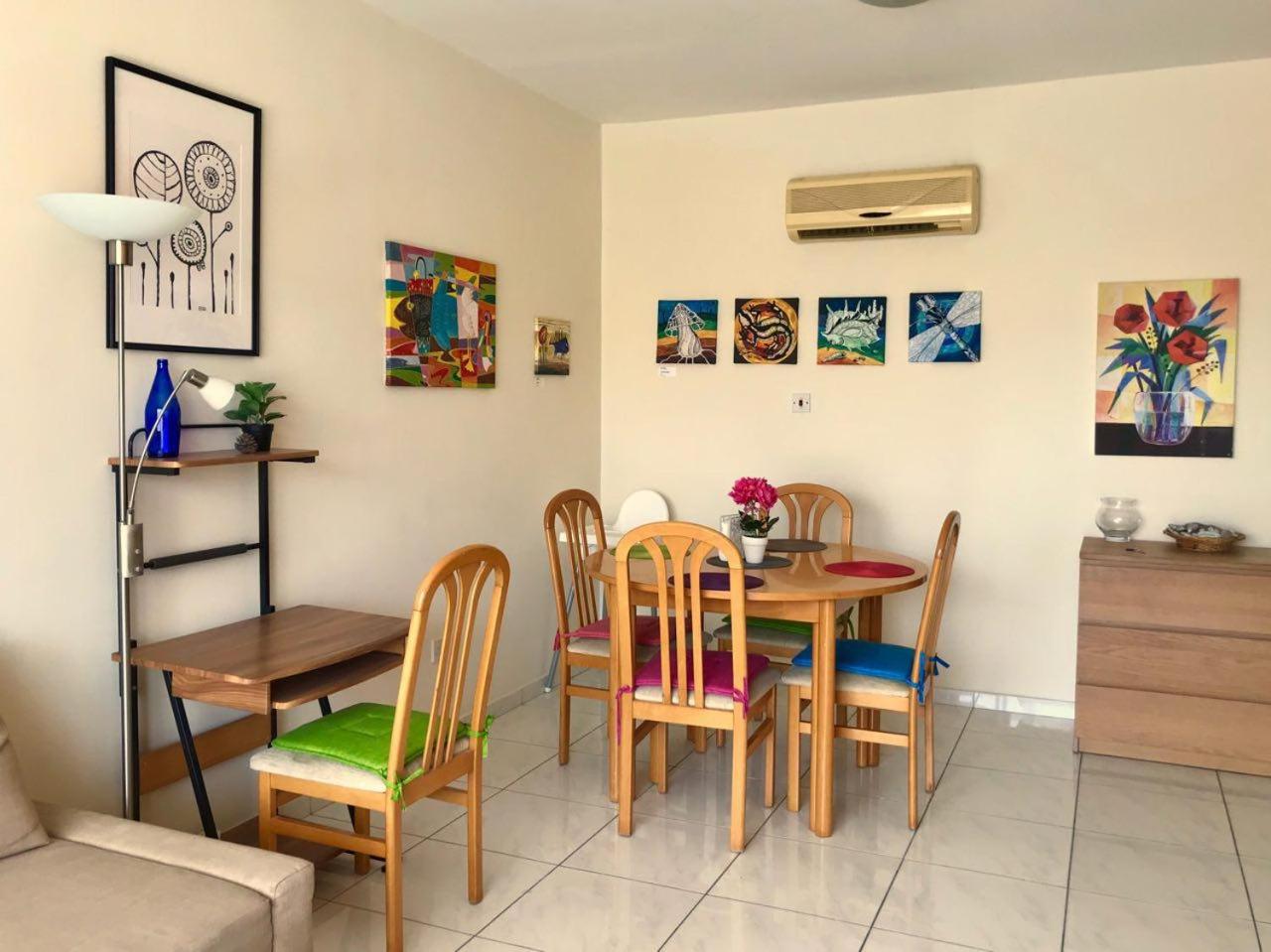 Beautiful Apartment near the Sea