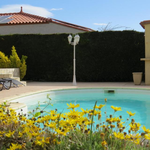villa 8 personnes piscine privée 8RJC12 view 4