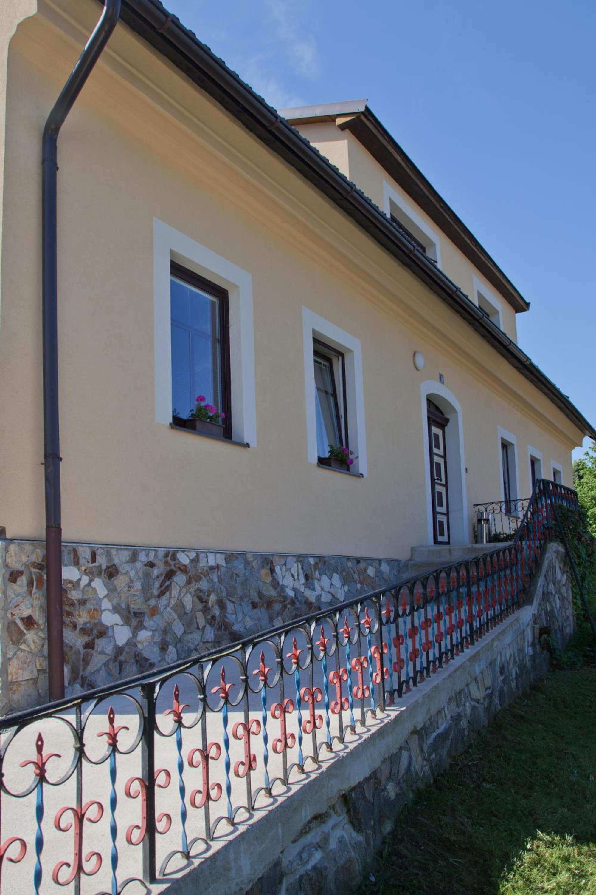 Photo 28