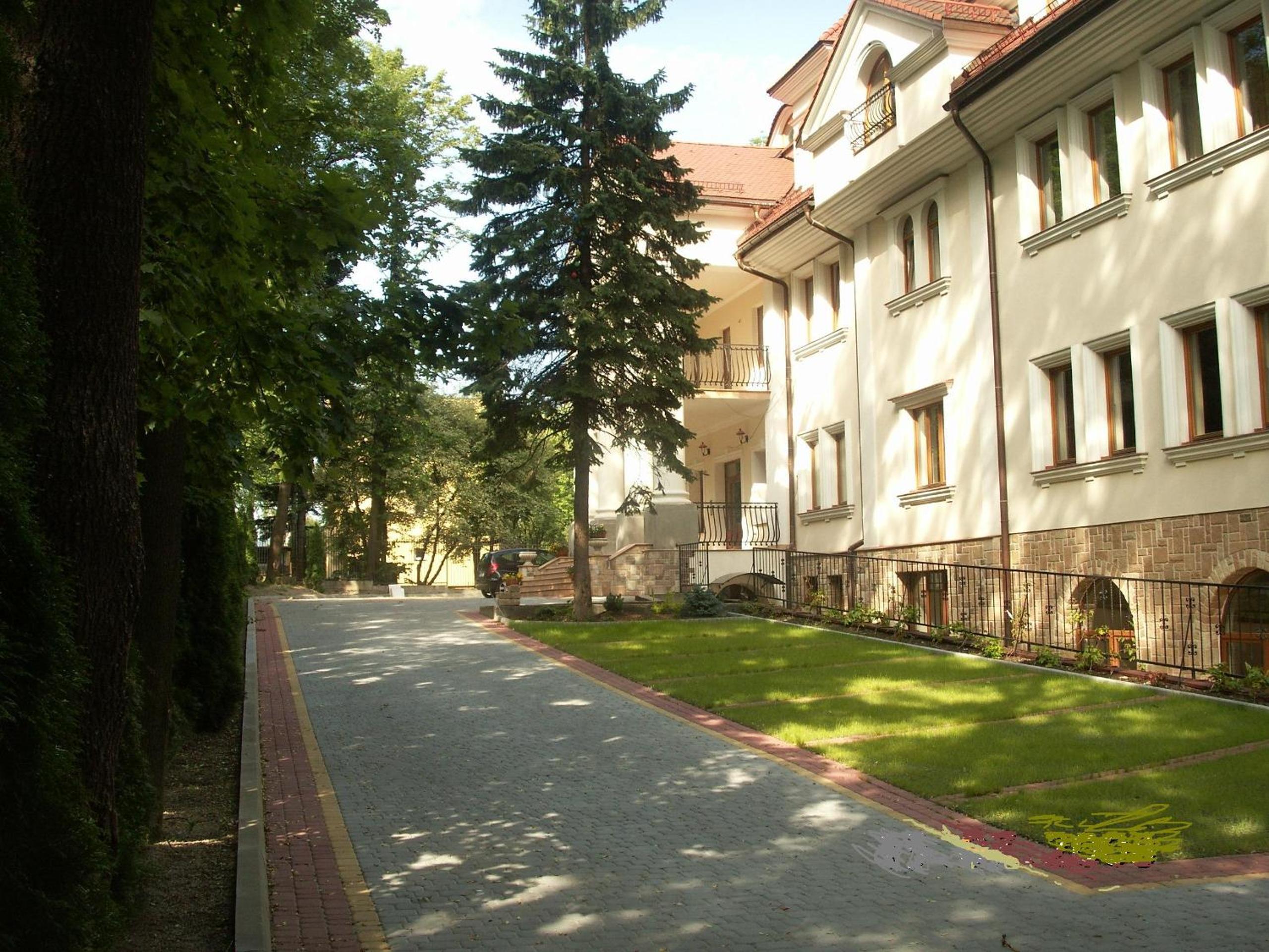 Photo 35