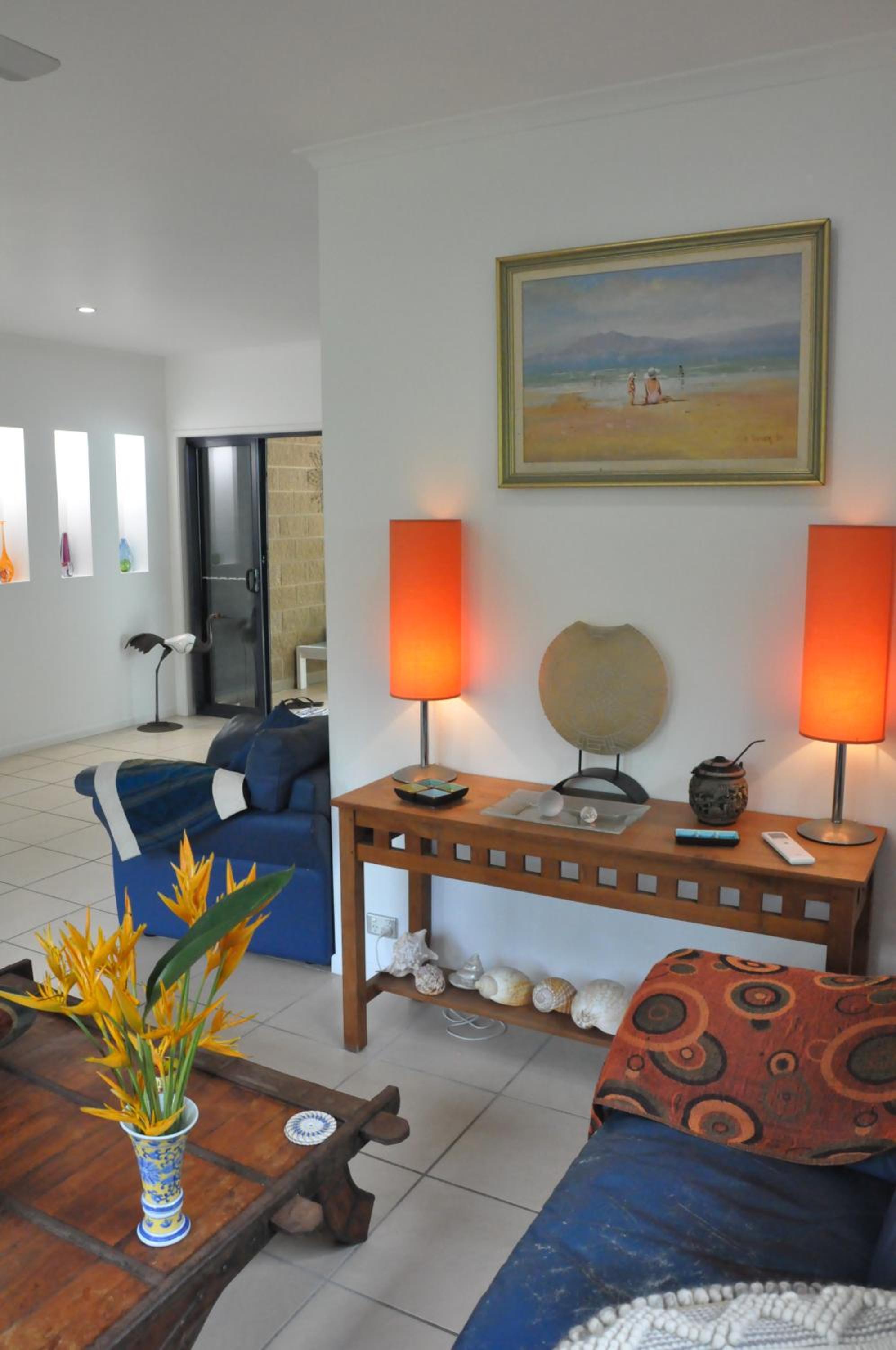 STUNNING MAGNETIC ISLAND HOME, PRIVATE, LARGE POOL, CHILDREN AND PETS on REQUEST PLEASE