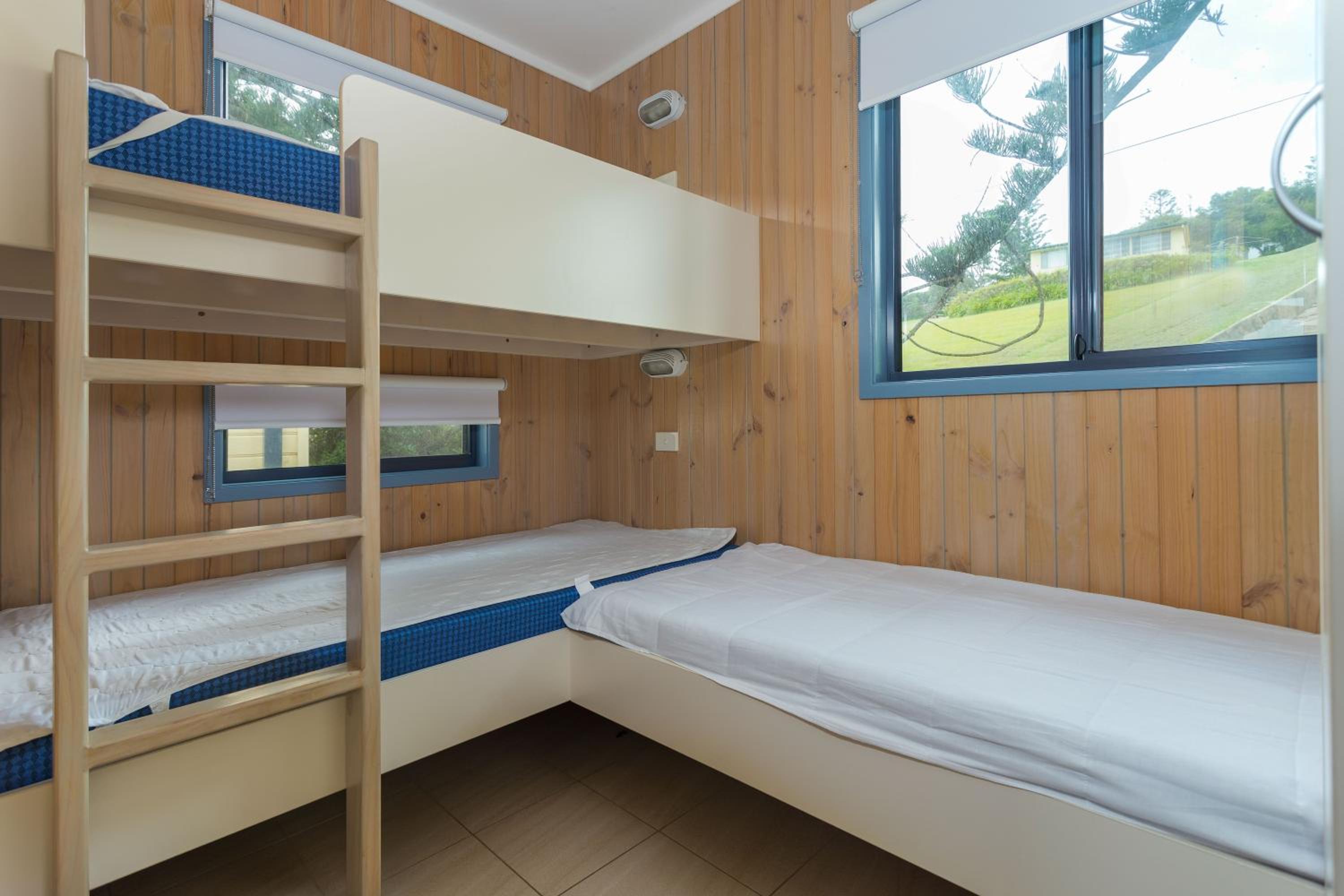 Tuross Beach Cabins & Campsites