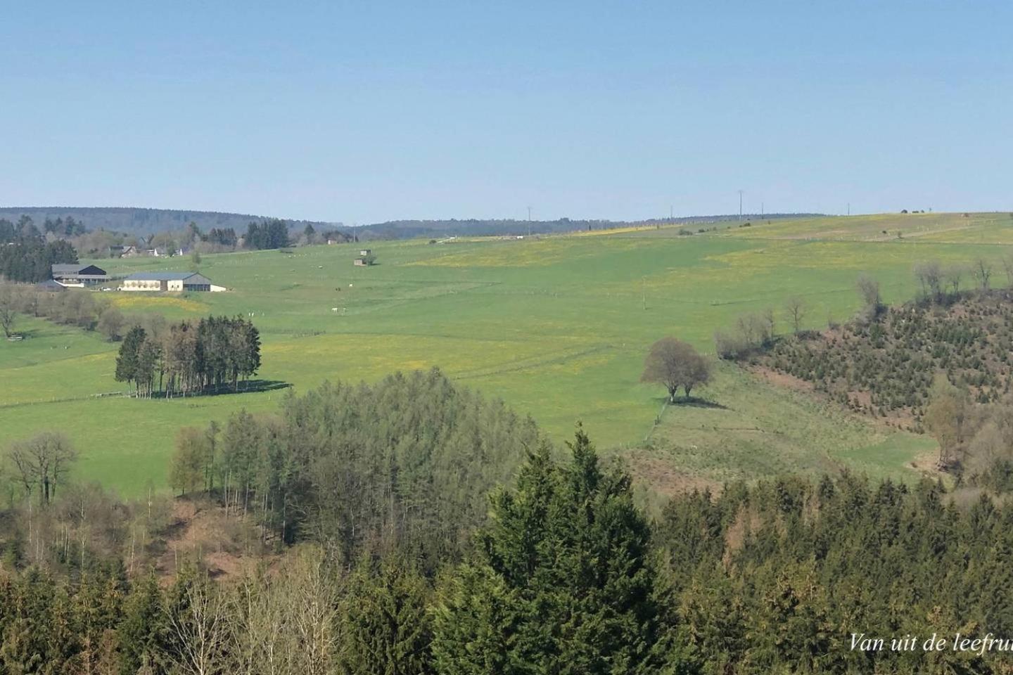 Villa des Grues à Filly