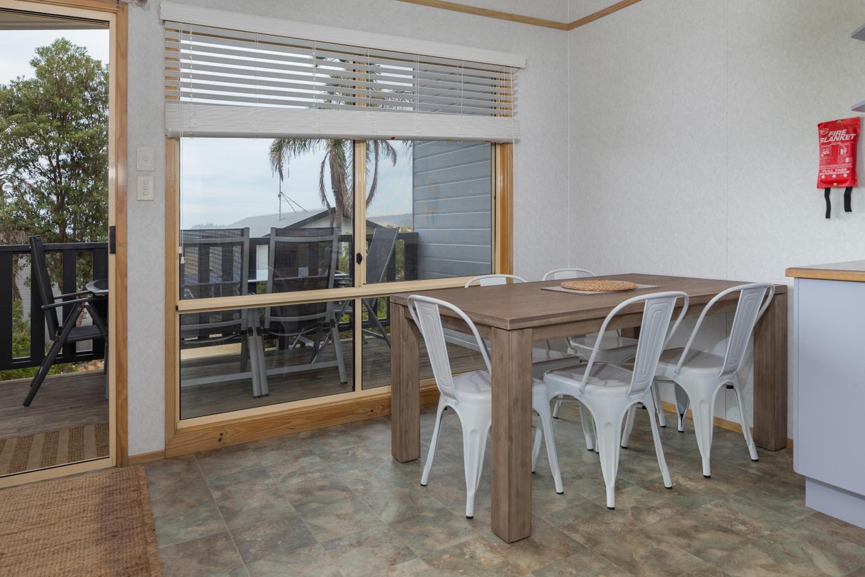 Tuross Beach Cabins & Campsites