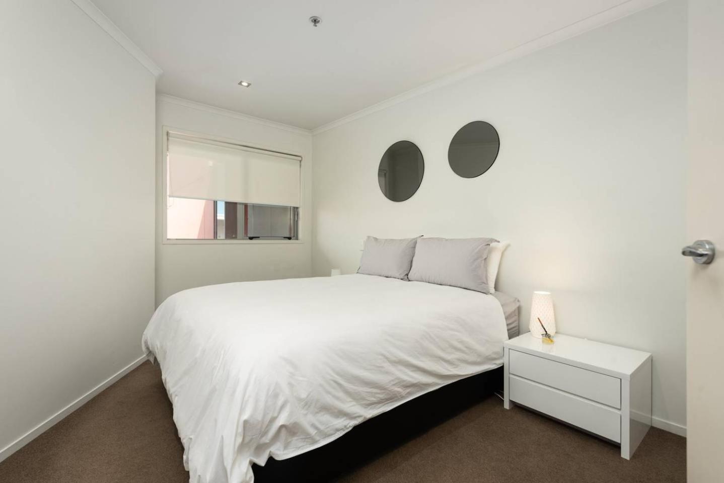 Awesome Downtown Location - park the car and walk to everything ! view 5