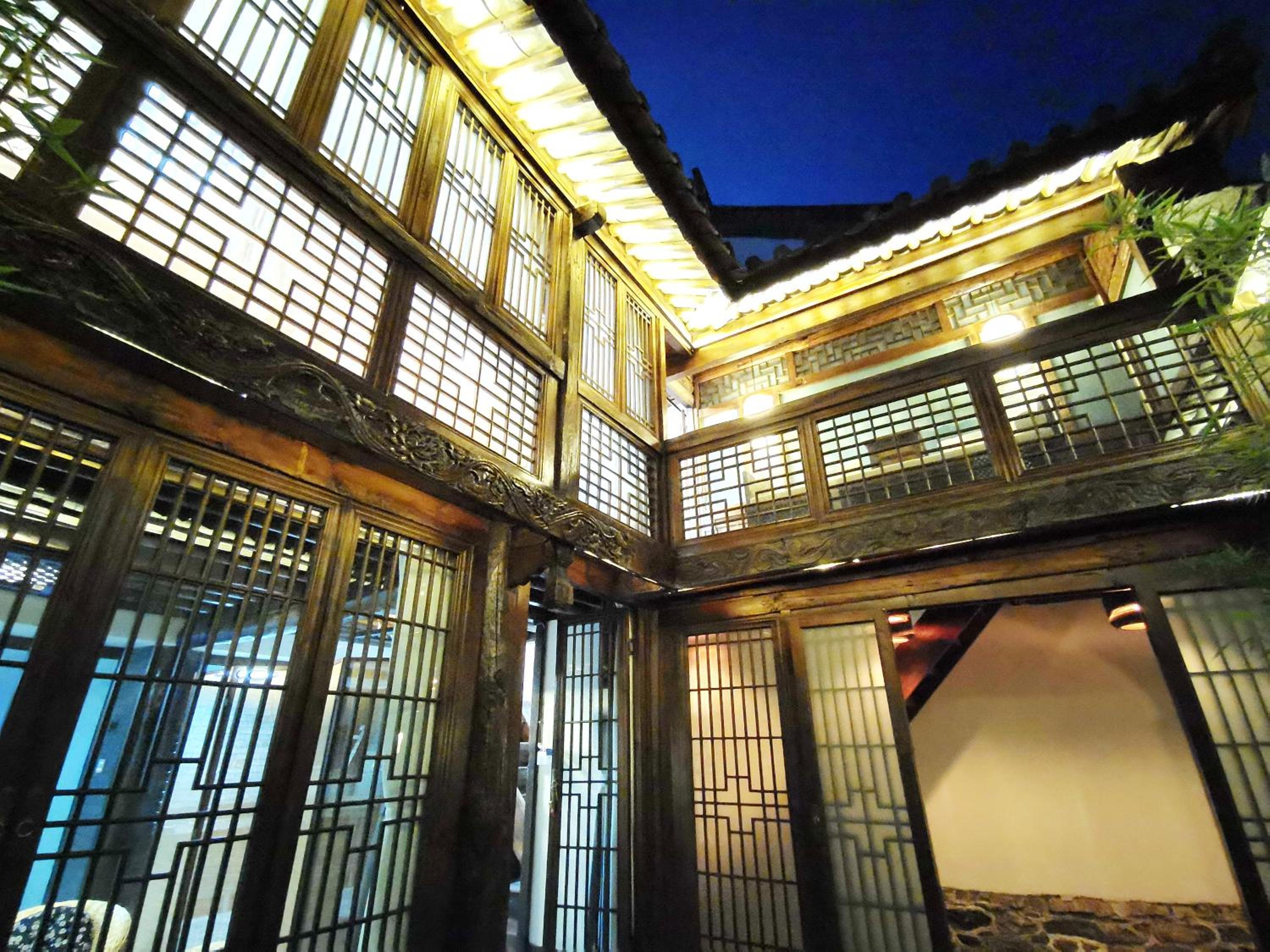 Qingxin Courtyard Art Guesthouse