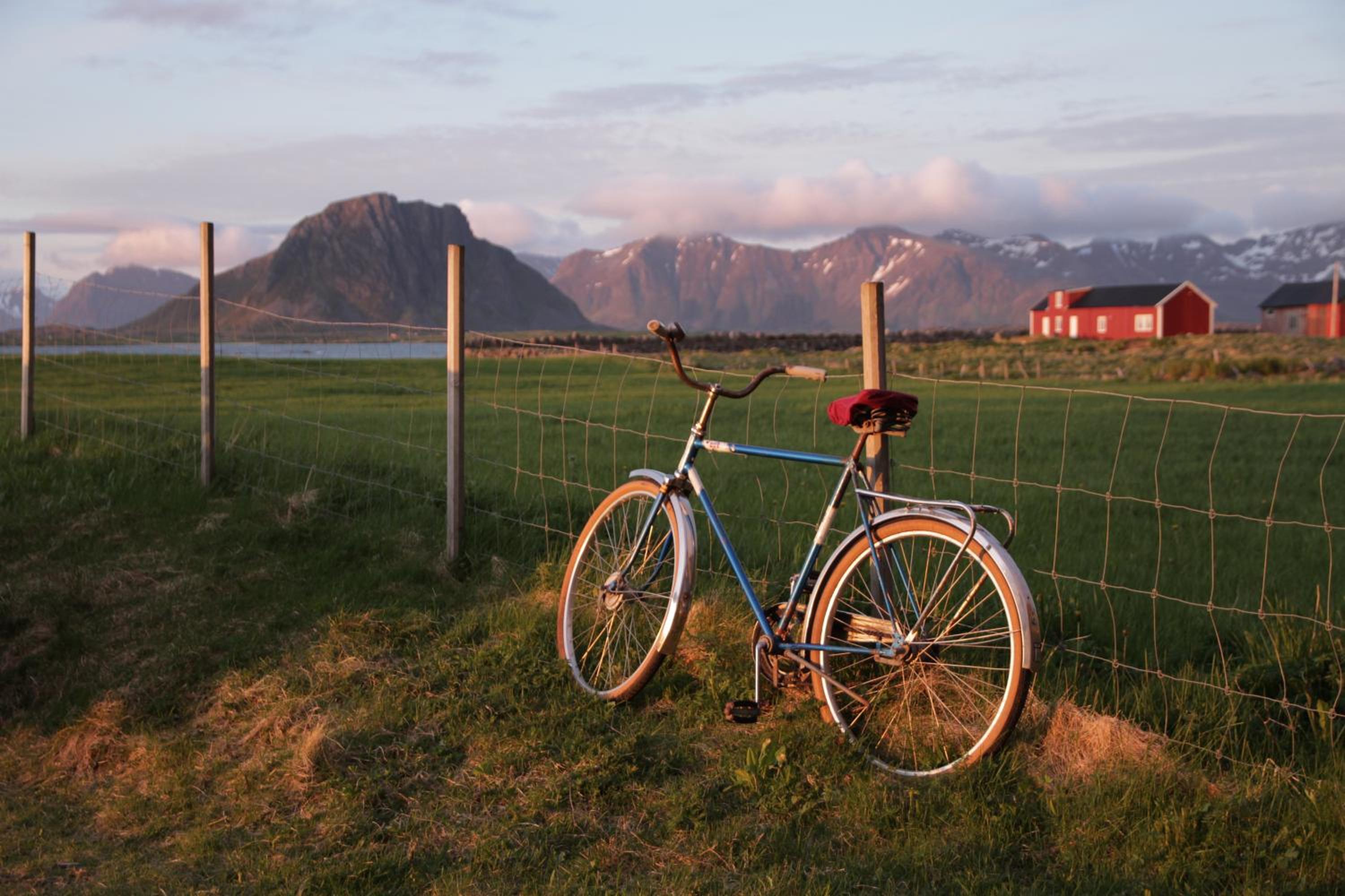 Villa Lofoten - The Farmhouse view 2