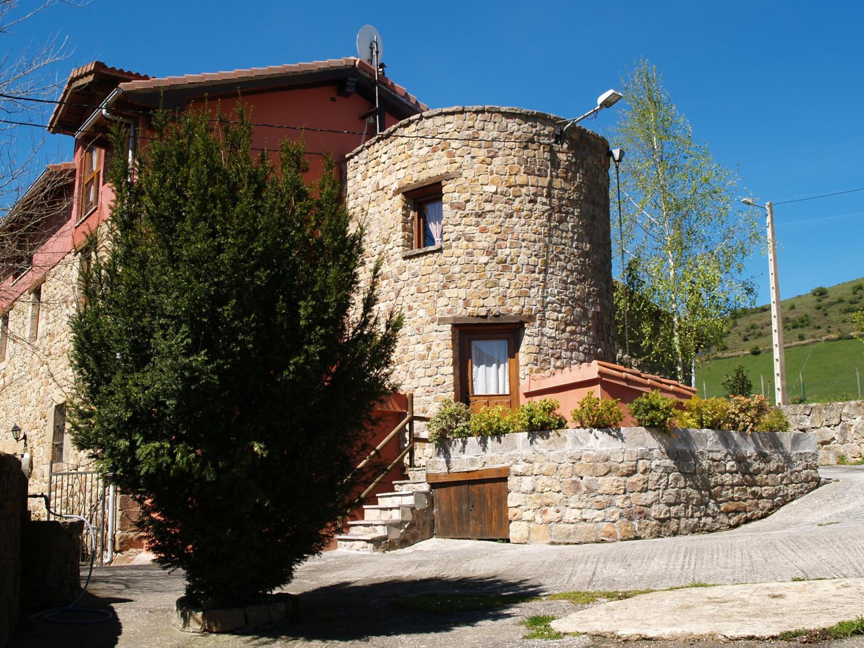 Albergue La Torre view 4