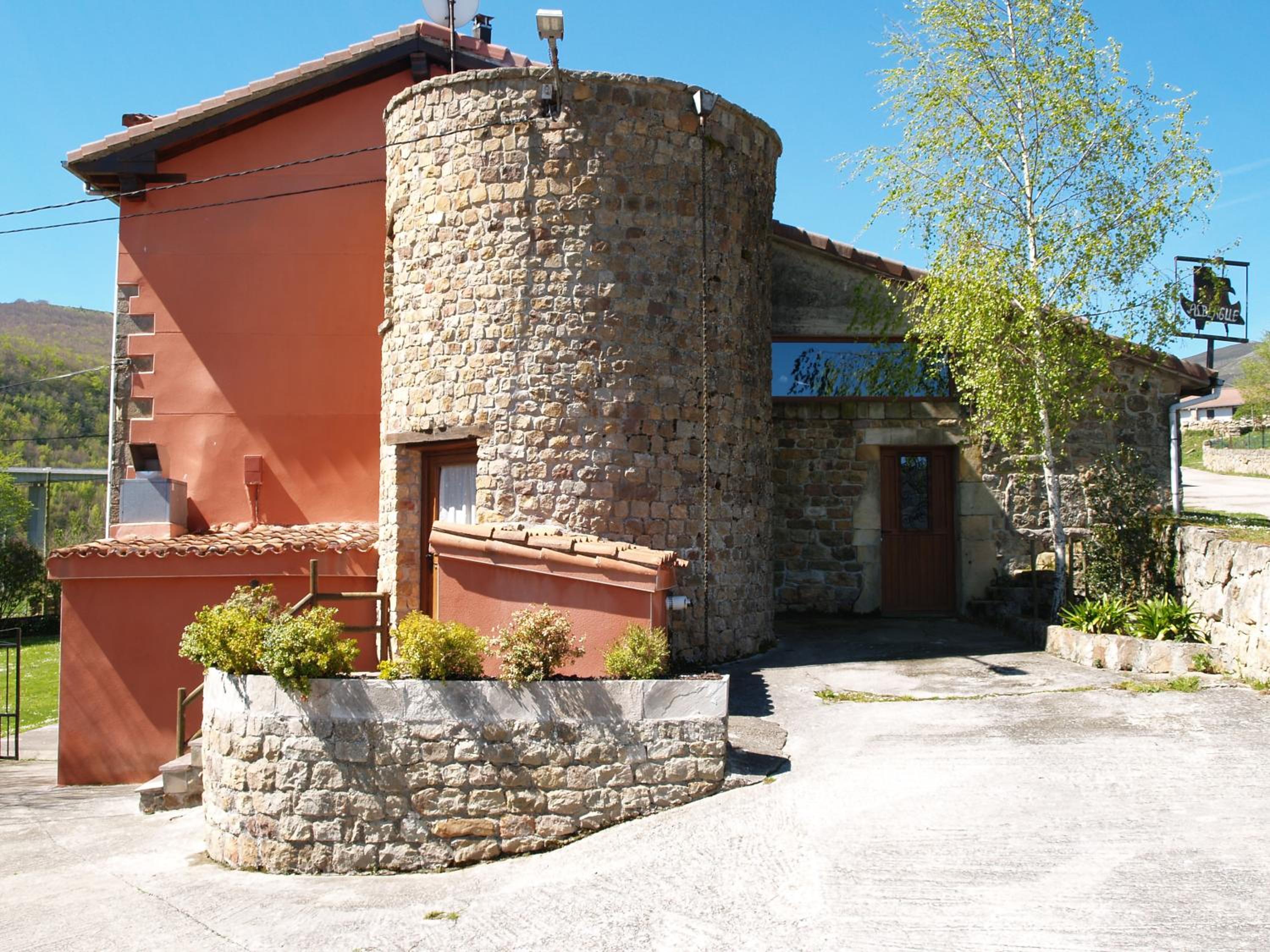 Albergue La Torre view 3