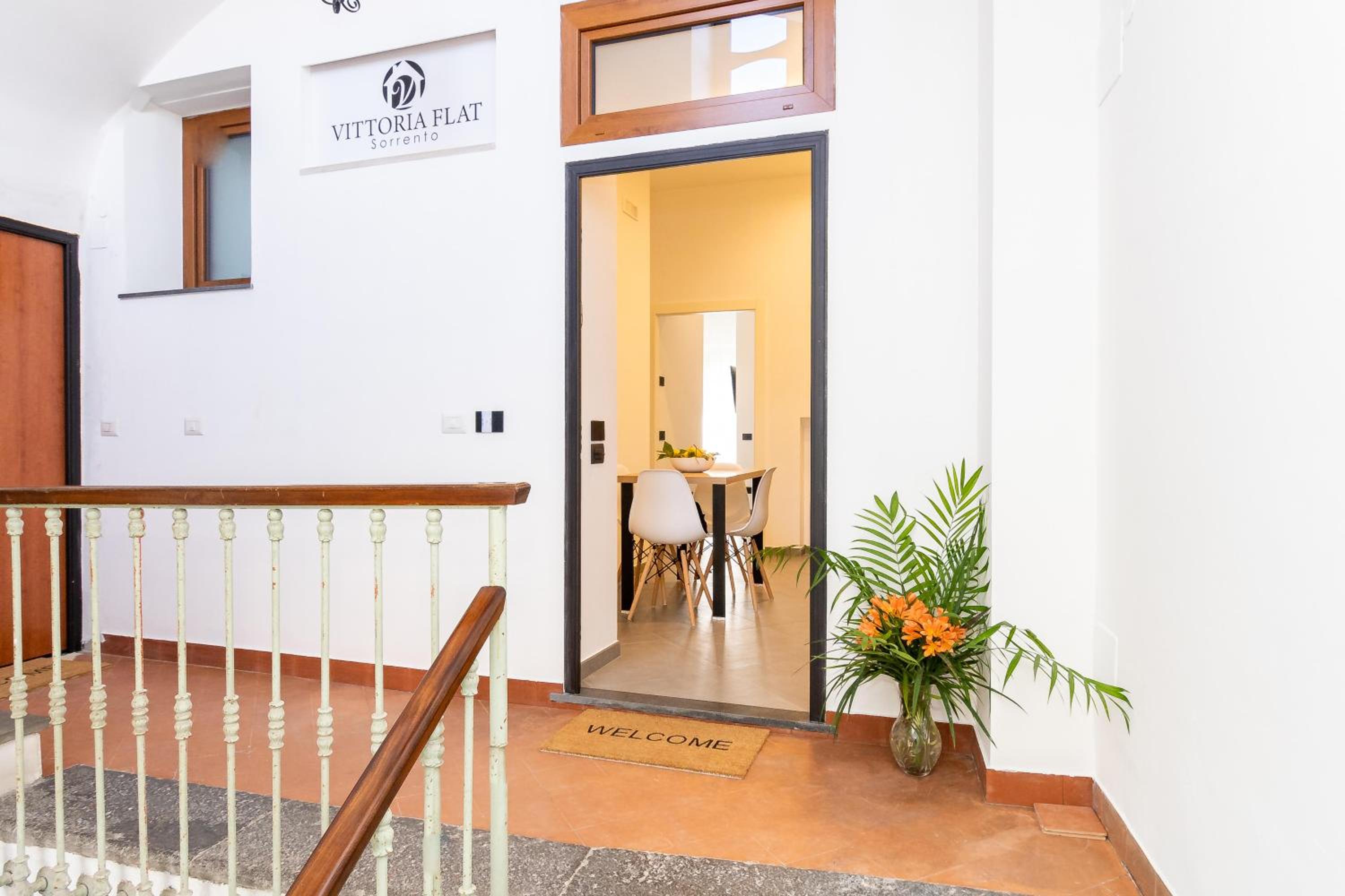 Vittoria Flat Sorrento view 2