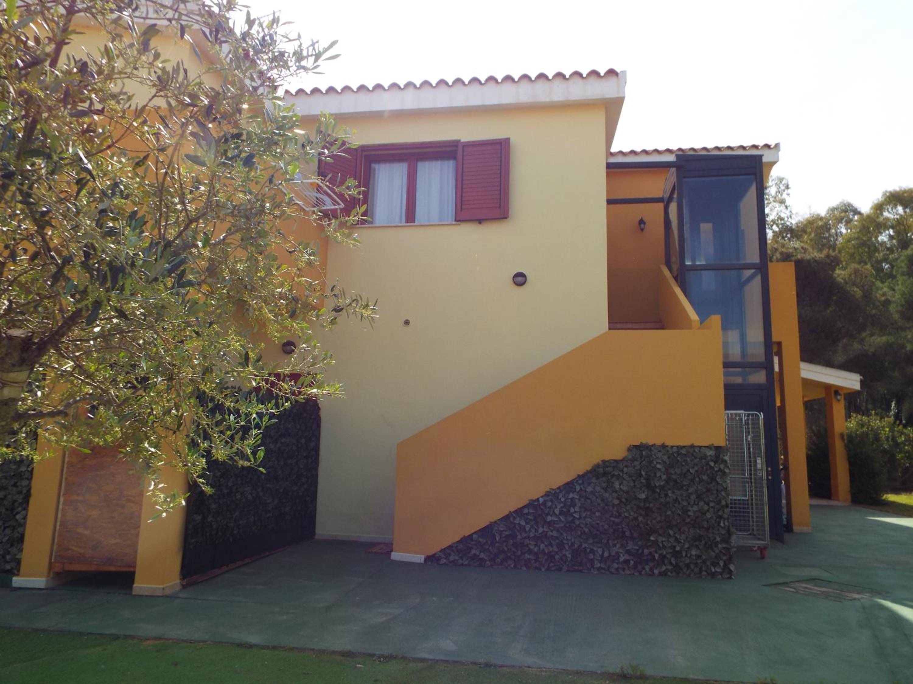 Meravisola Costa Rei Holiday Rooms