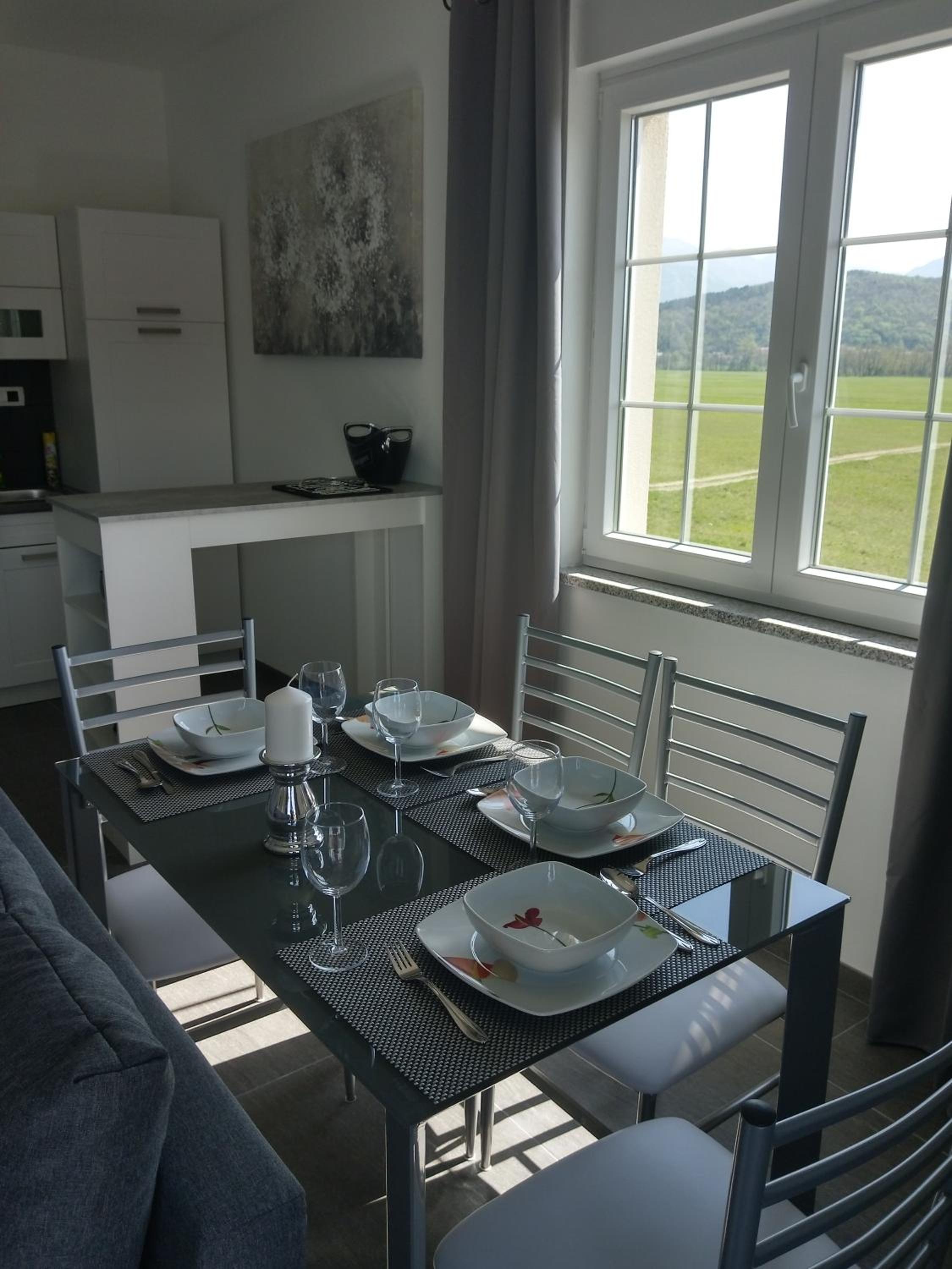 Photo 51