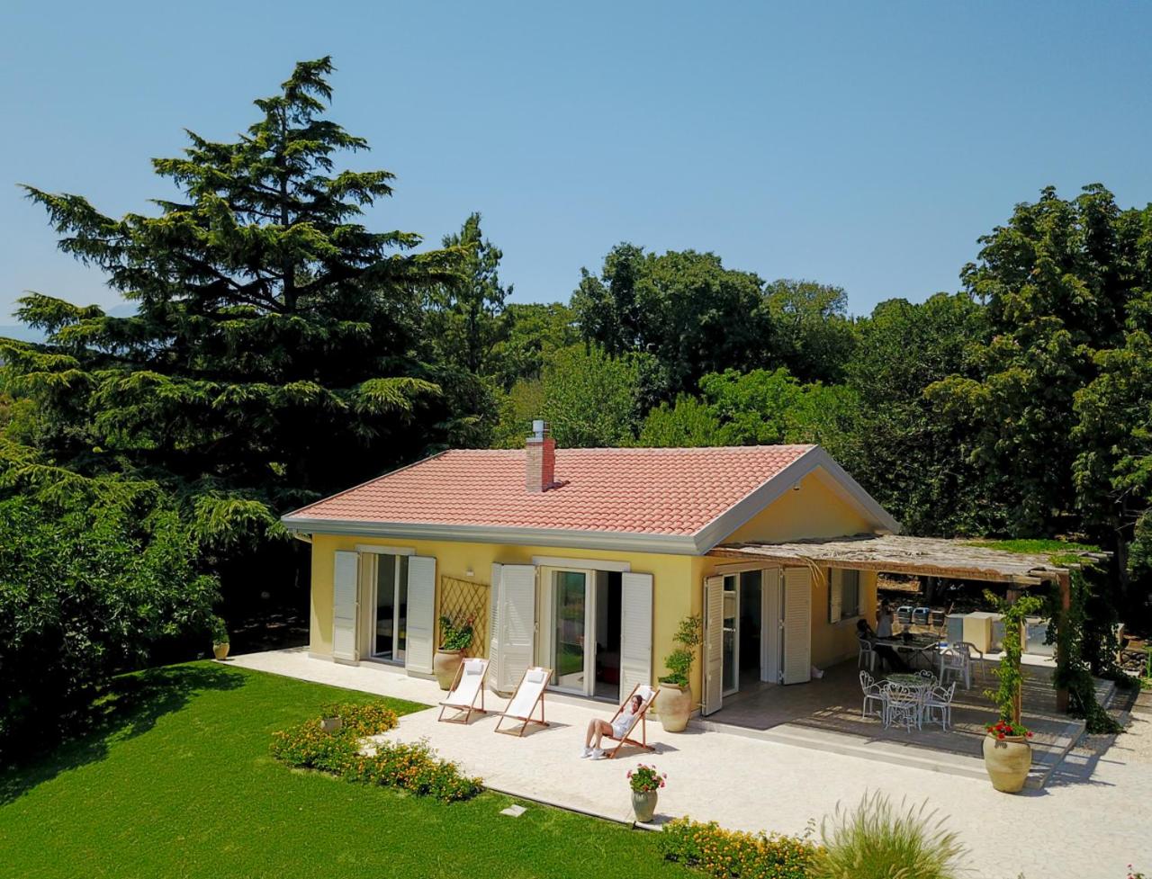 Villa Palm Hill view 3
