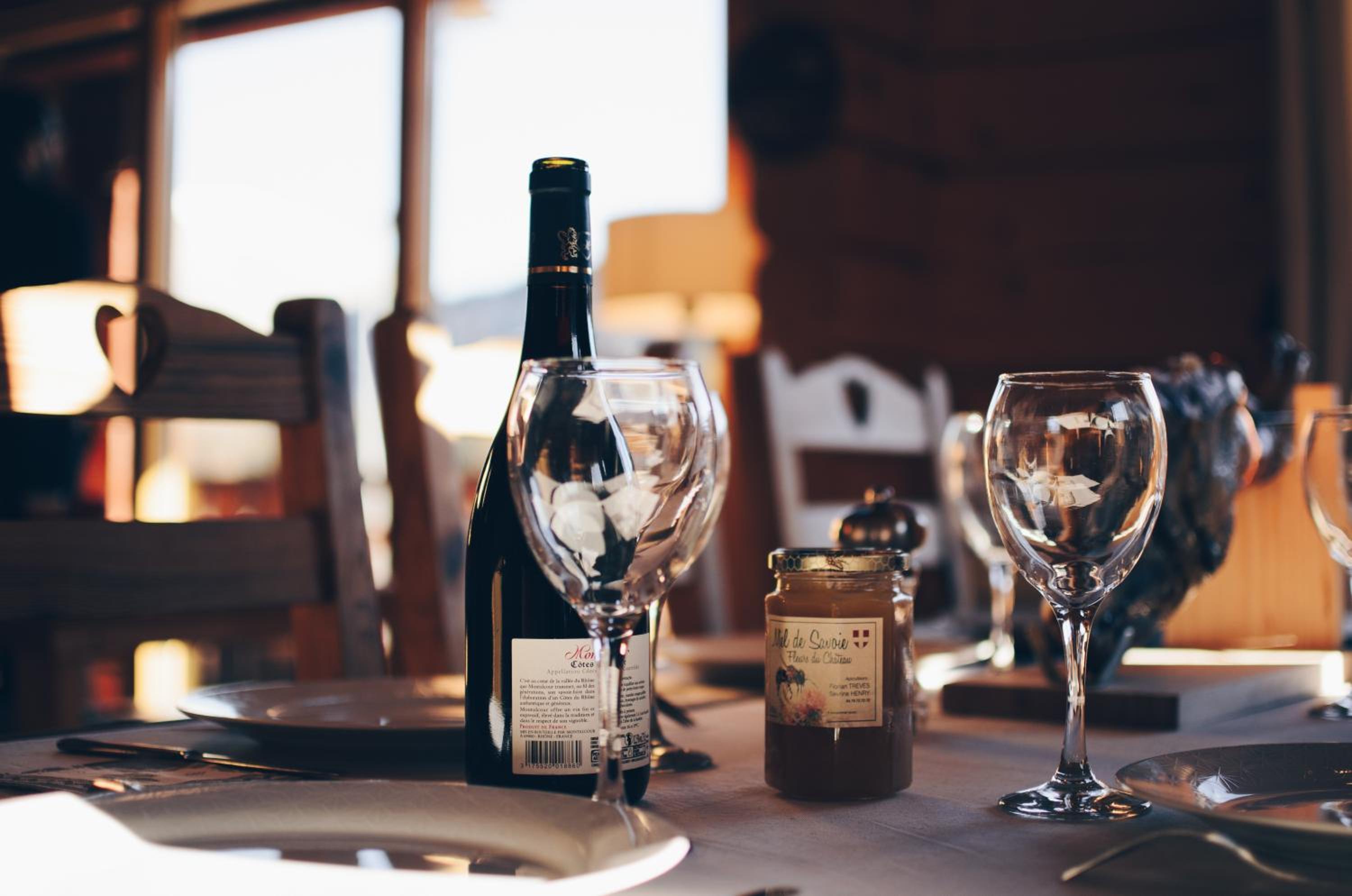 restaurant