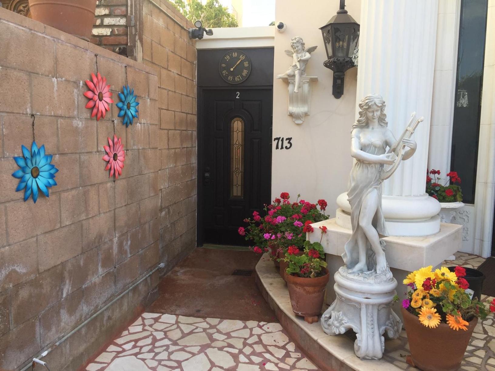 Entire Second Flr - Santa Monica Luxury Roman Villa