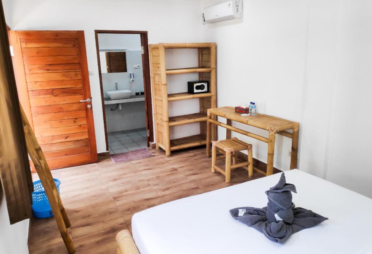 Gili Pirates Dive & Social Hostel