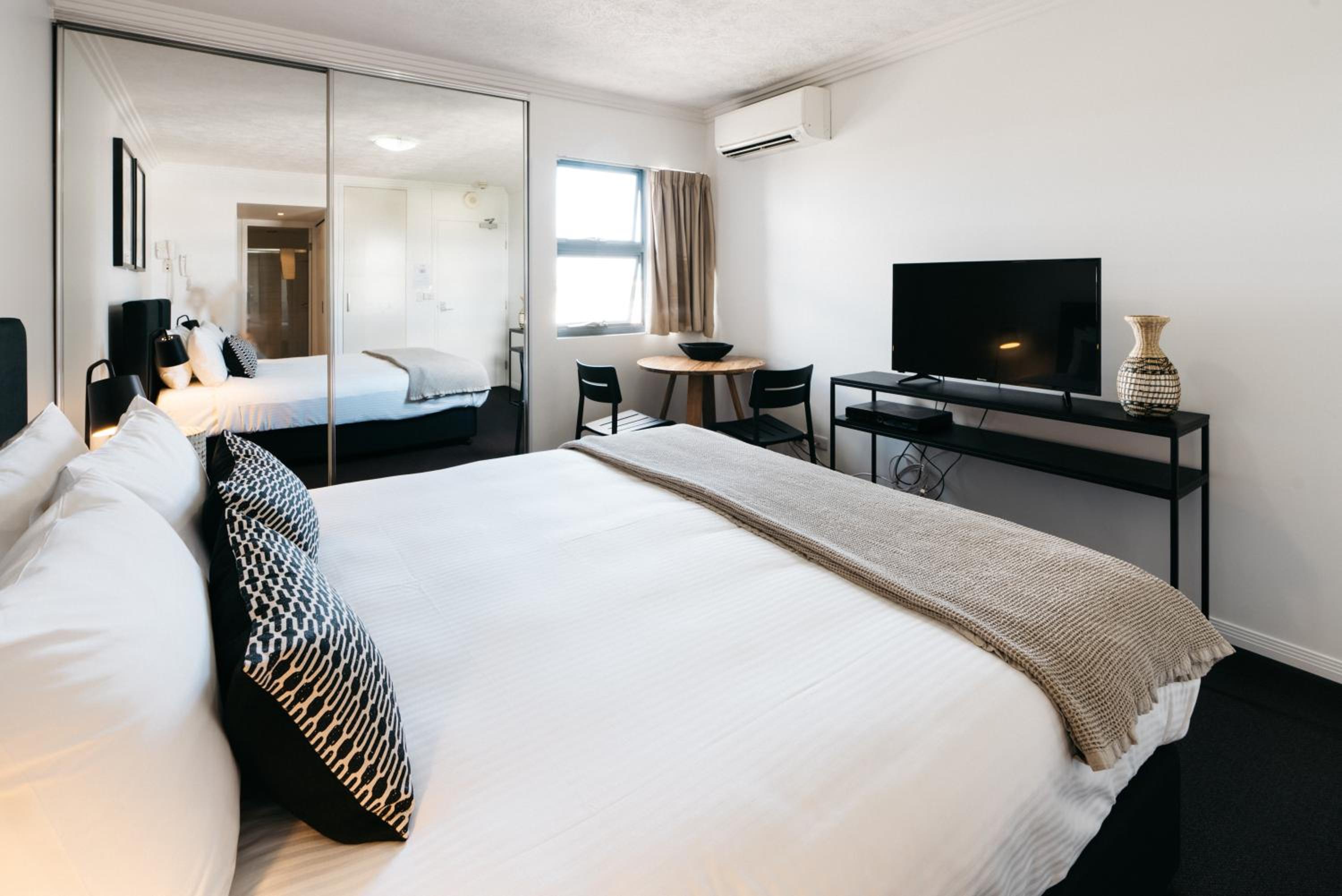 Brisbane Vacations - Gabba Central Apartments - Property Image 6