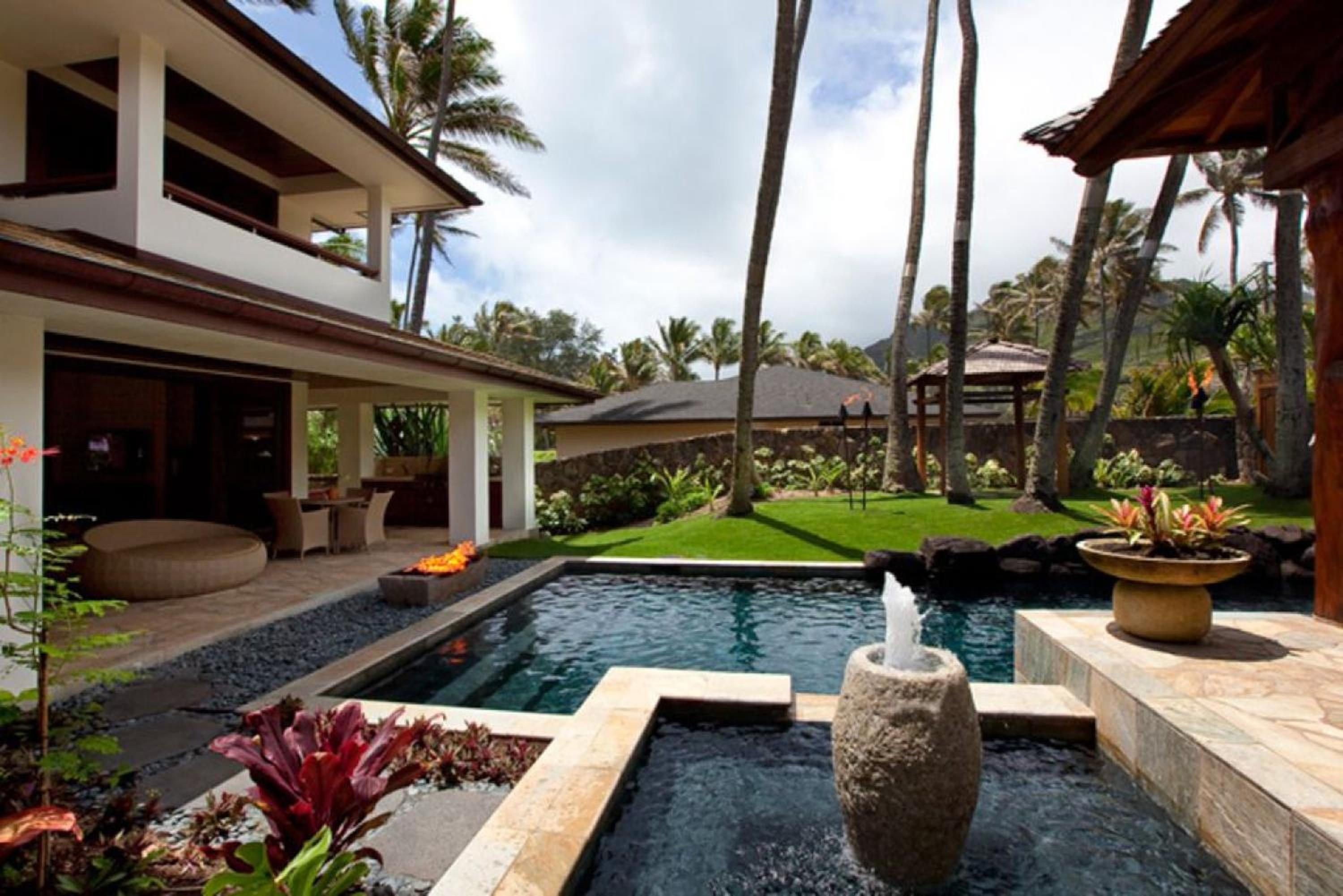 Villa Koa - Hale Koa LUXURY Beachfront view 3