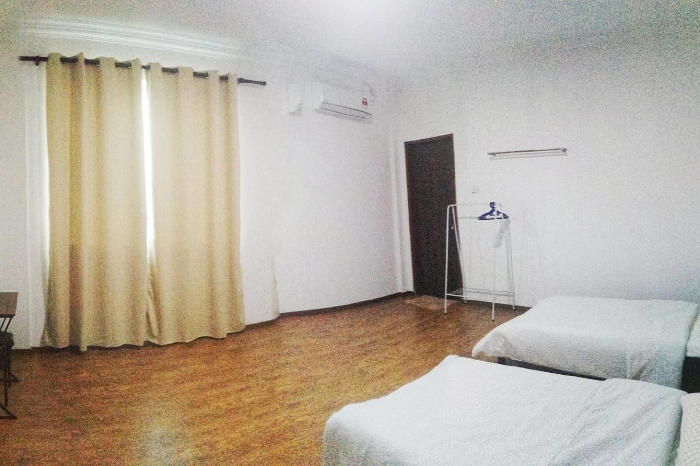 HomezStay Airport Miri photo 7