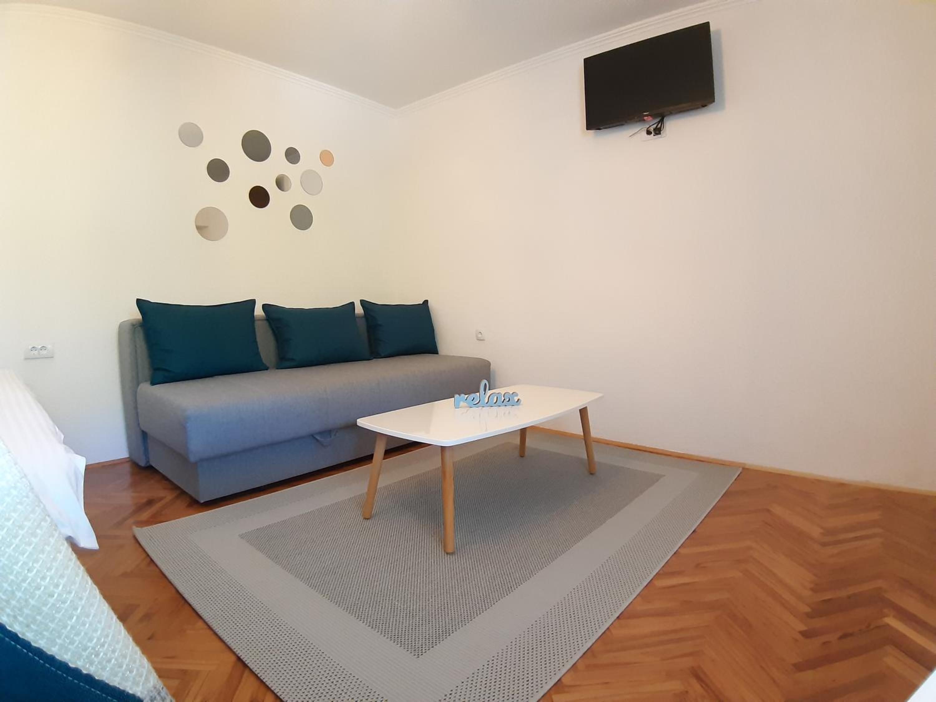 Brana Gorica Apartments