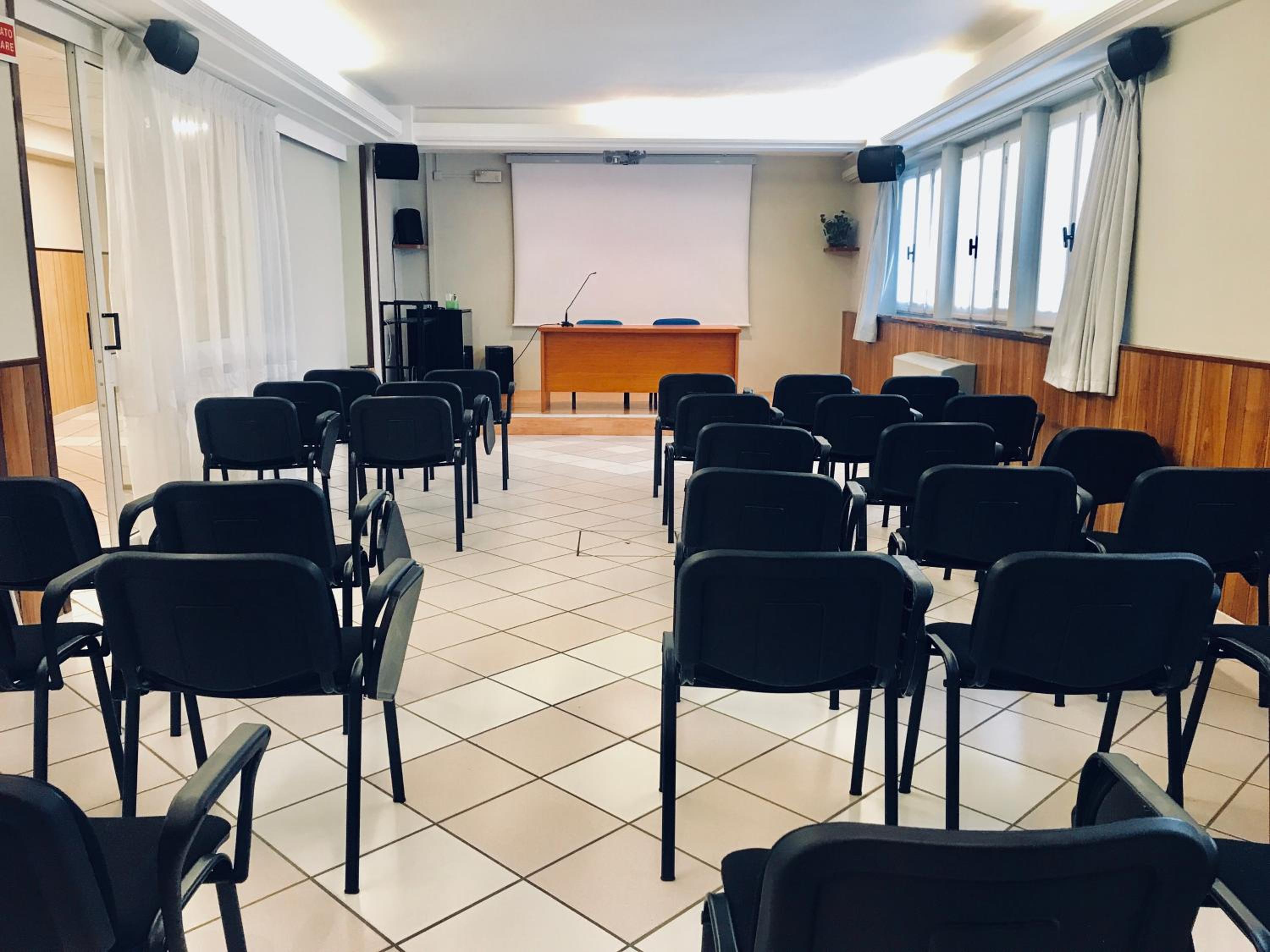 meeting & event spaces