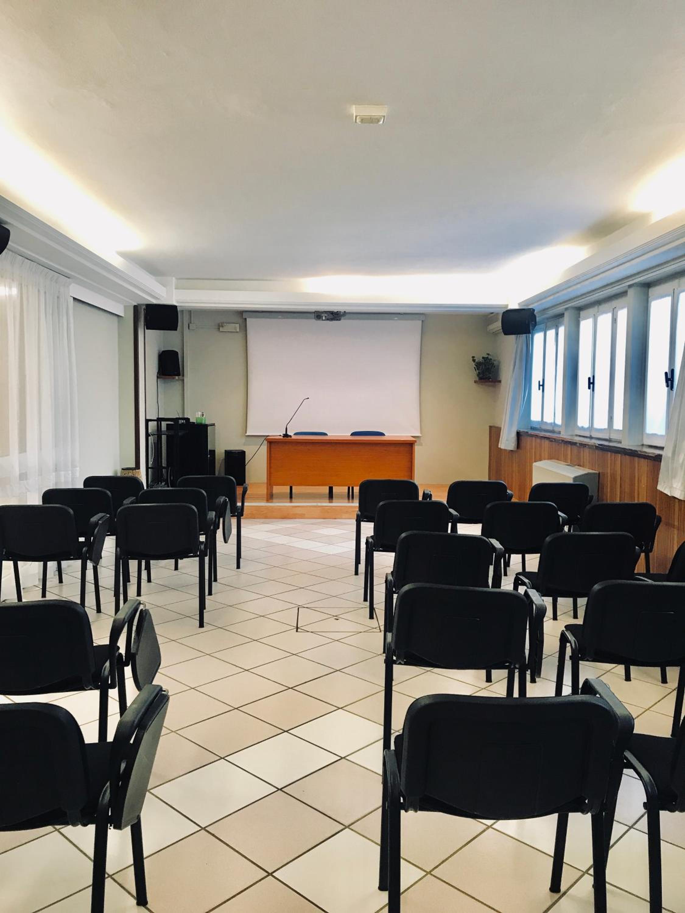meeting & event spaces