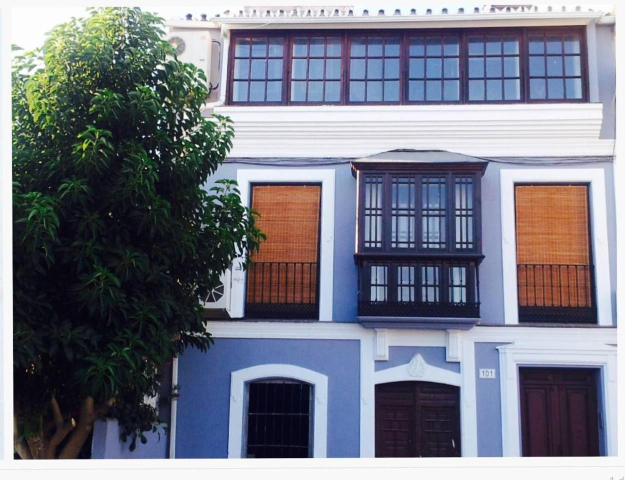 Casa Pedregalejo. Grupos-Familias