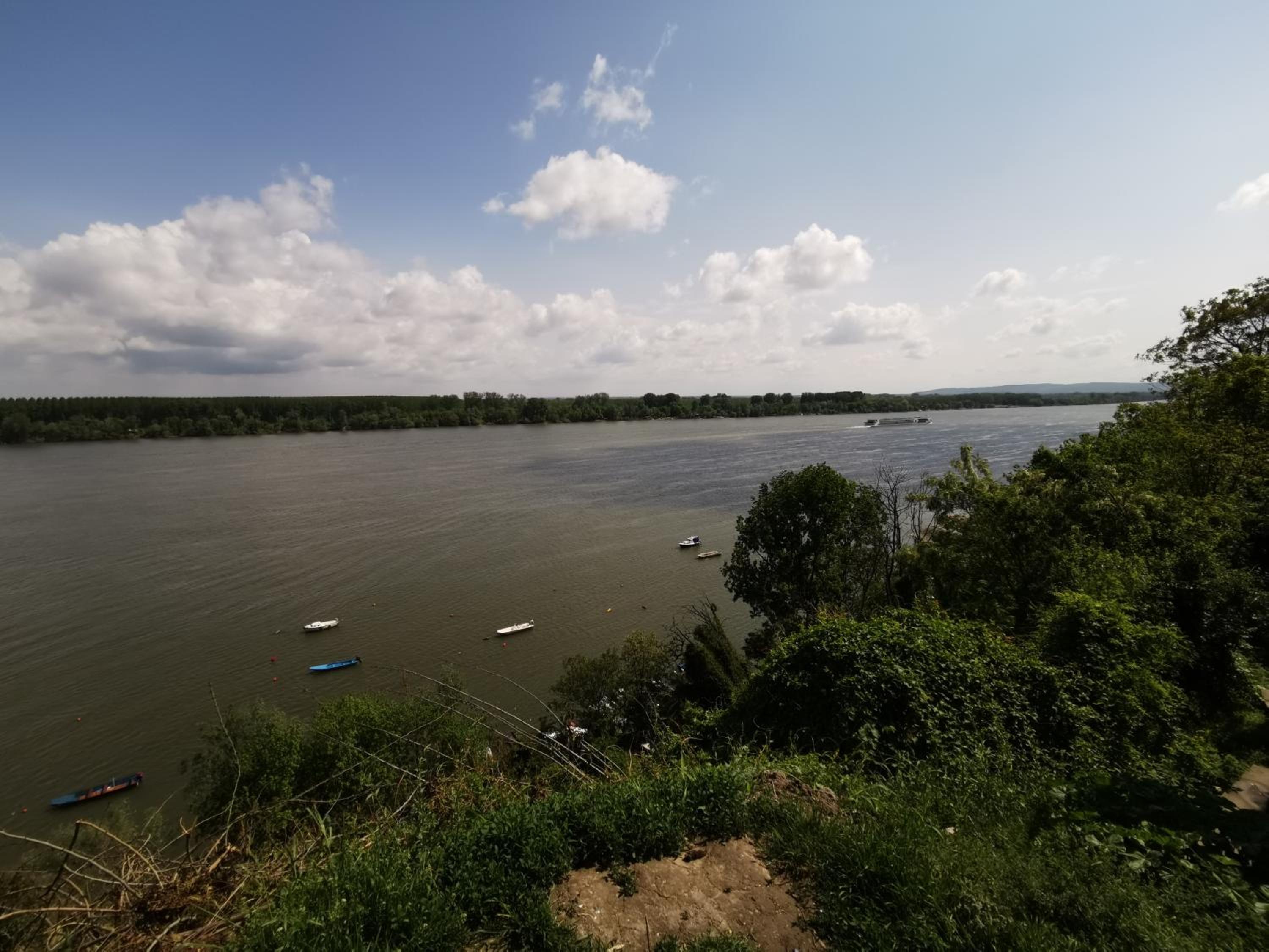 Gardos riverview